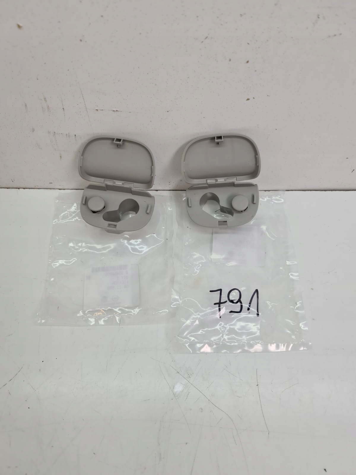 ZAŚLEPKA PODSUFITKI TRAFIC VIVARO PRIMASTAR NOWA