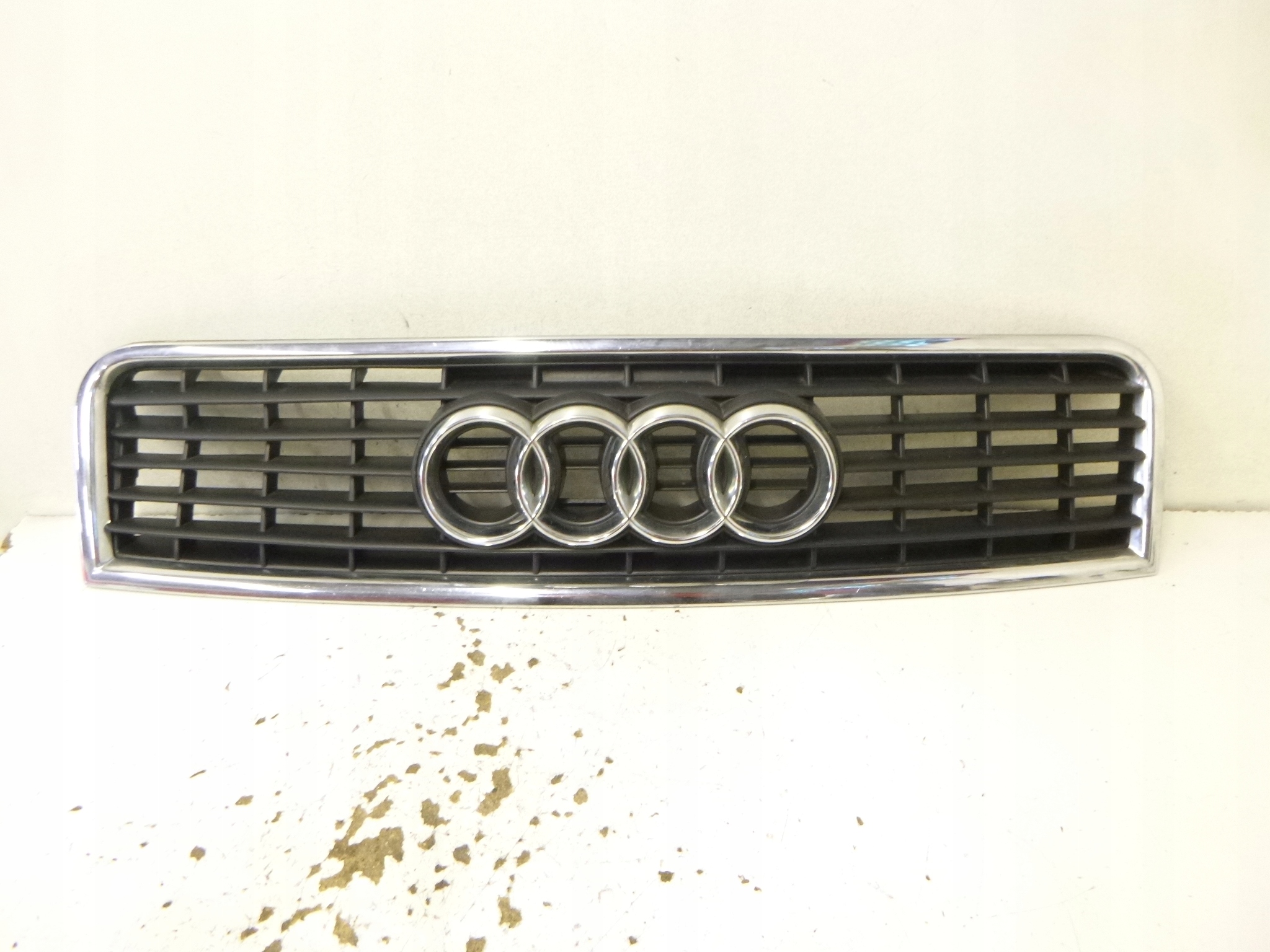 grill grille AUDI A4 B6 Lift 2003r. 8D0853651F