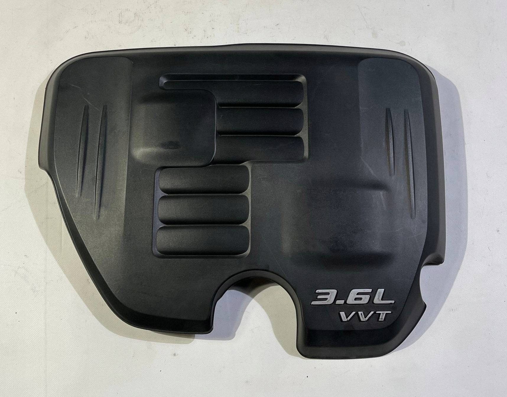 cover upper engine housing cover 3.6 V6 Dodge Charger Challenger 2015