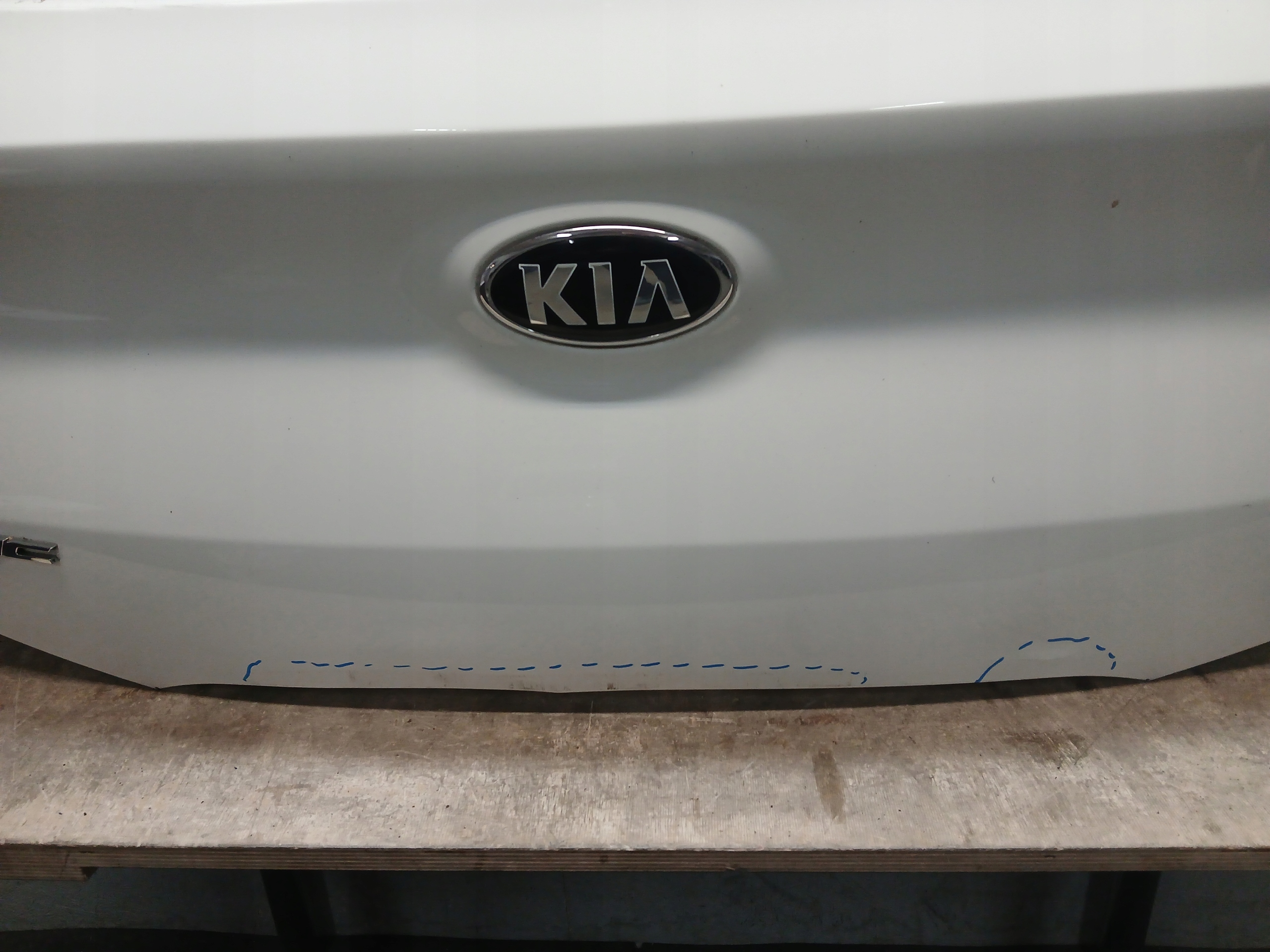 boot door KIA STONIC