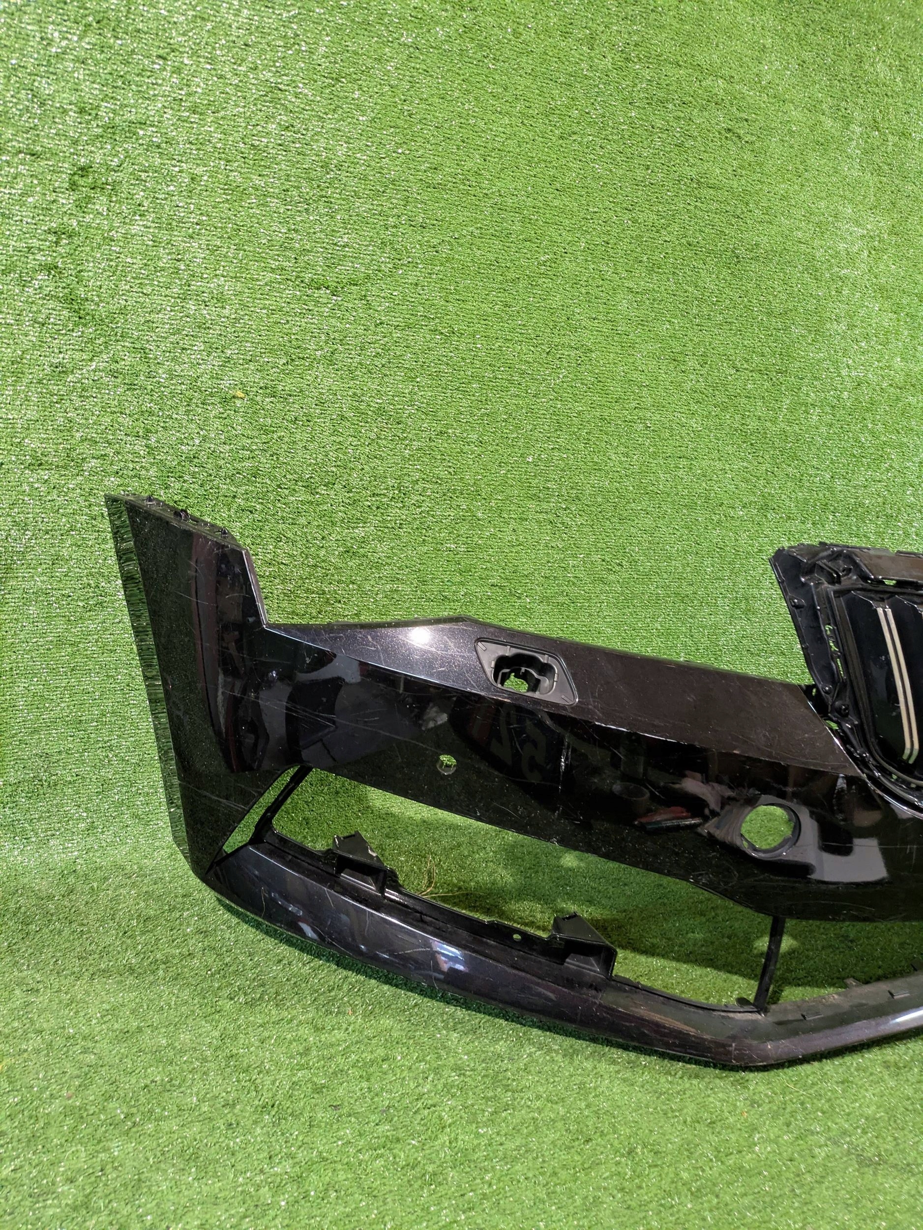 Frontstoßstange vorne SKODA SUPERB III LIFT NR.2011