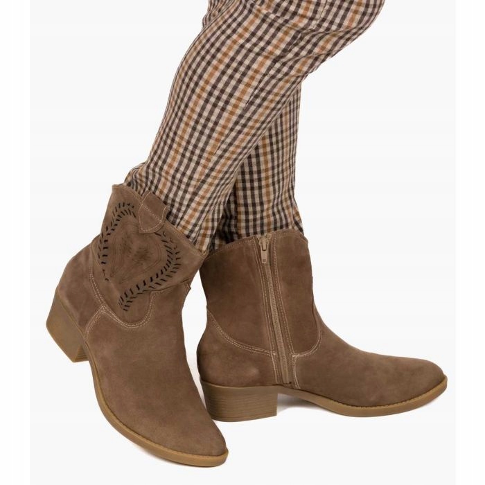 Zemité Kotníkové Boty Kovbojské Boty Kožené Ažurové Optimo 40