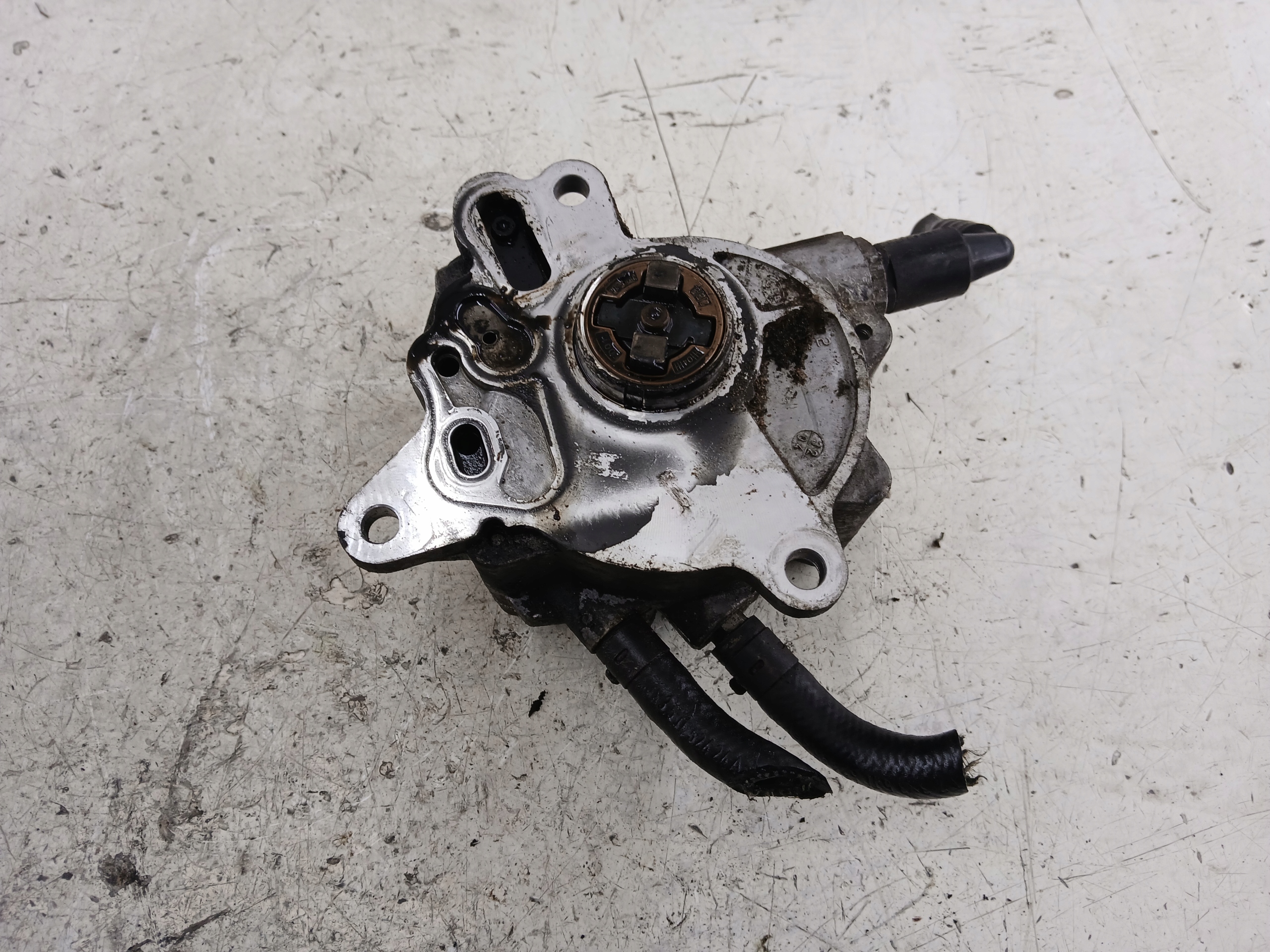 VW PASSAT B6 1.9 TDI Pompa VACUM VAKUM 03G145209