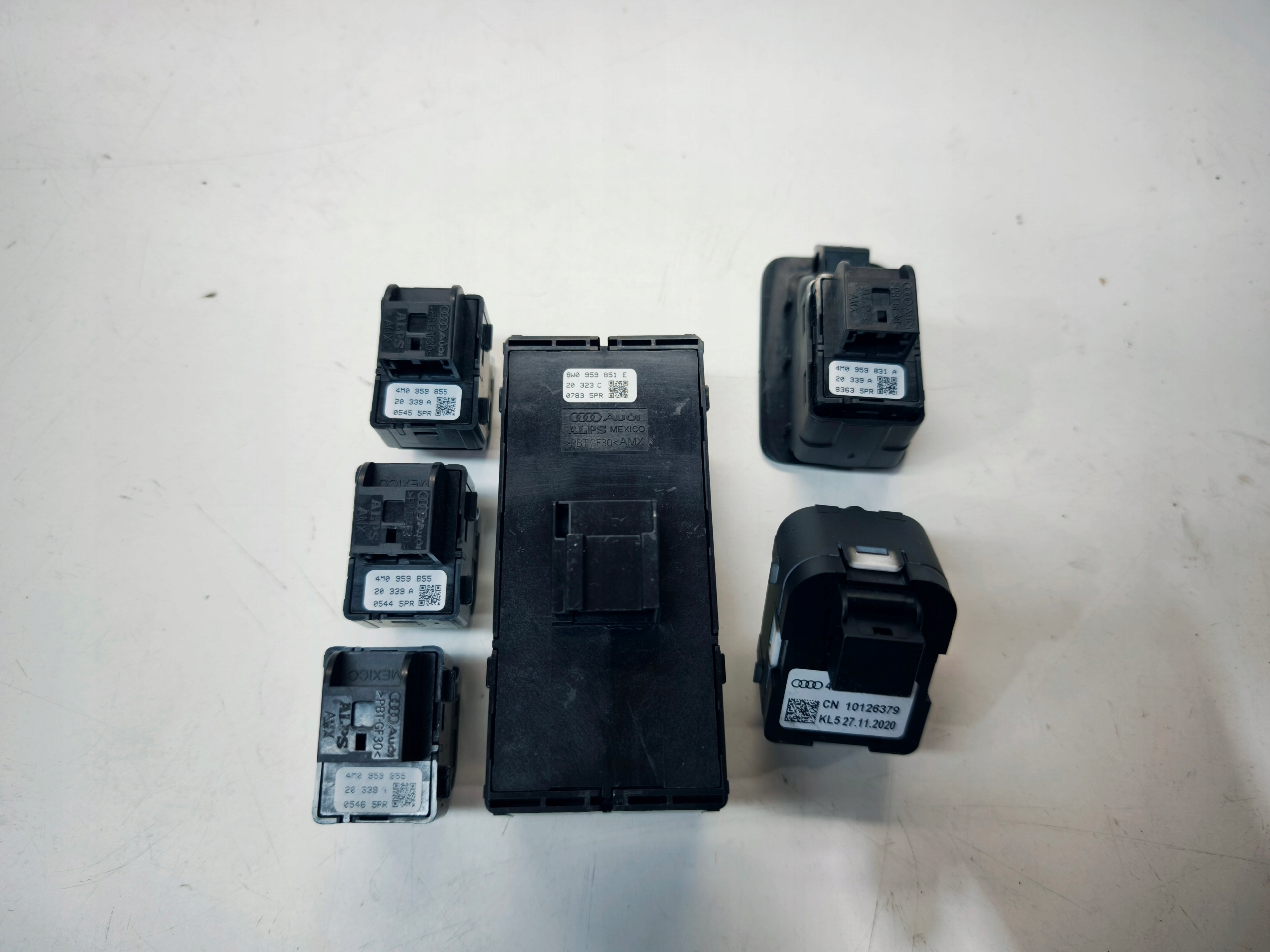 window control switch KOMPLET AUDI A4 B9 A5 8W Q7 8W0959851E