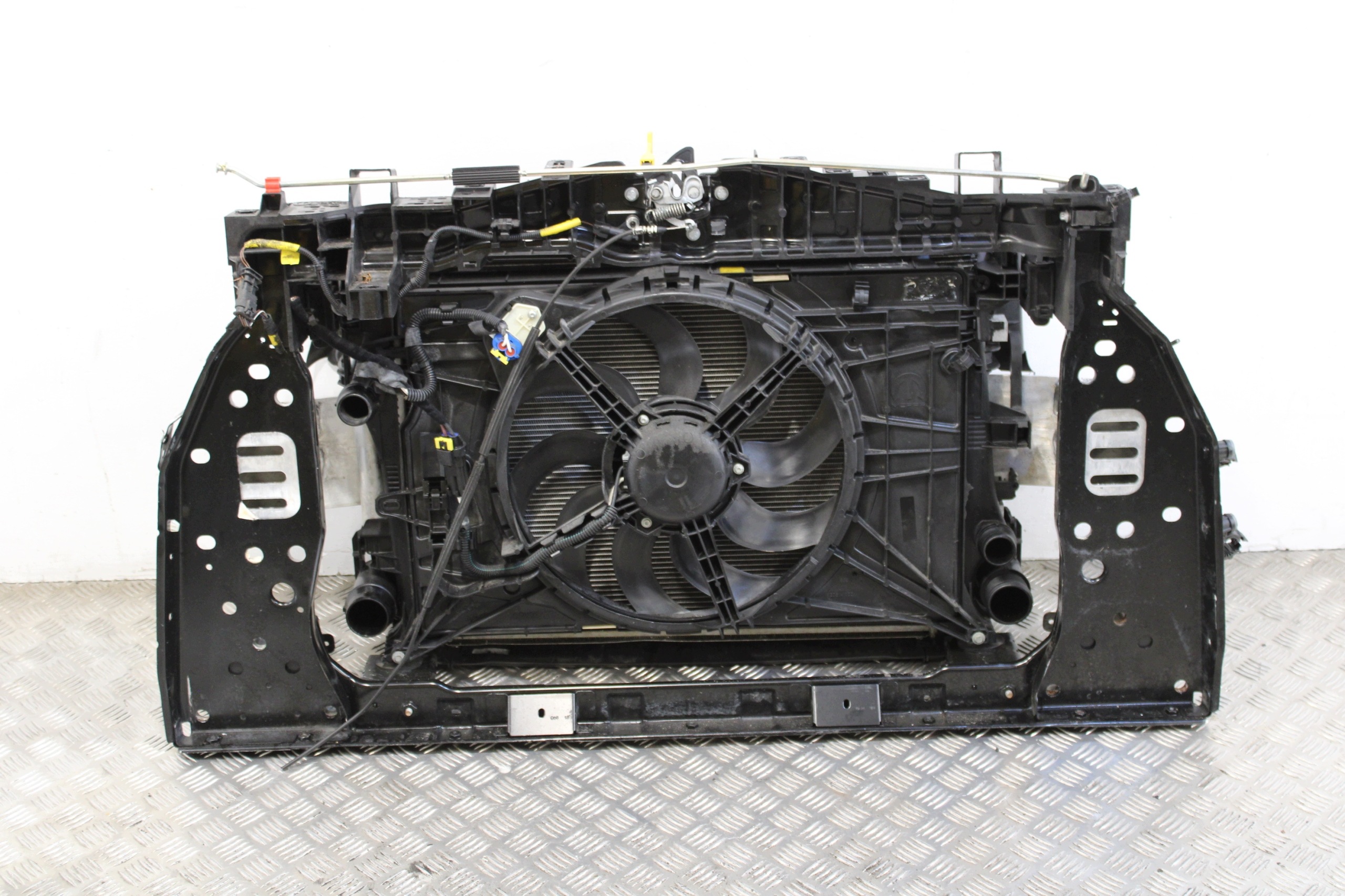 support panel for radiators front radiator pillar FIAT 500X 500 X CROSS 1.6 MJ
