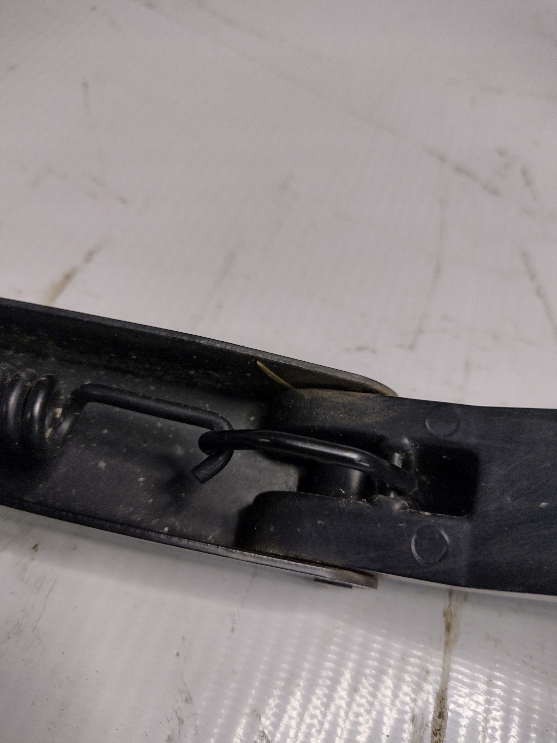 wiper arm right front Toyota Celica VII
