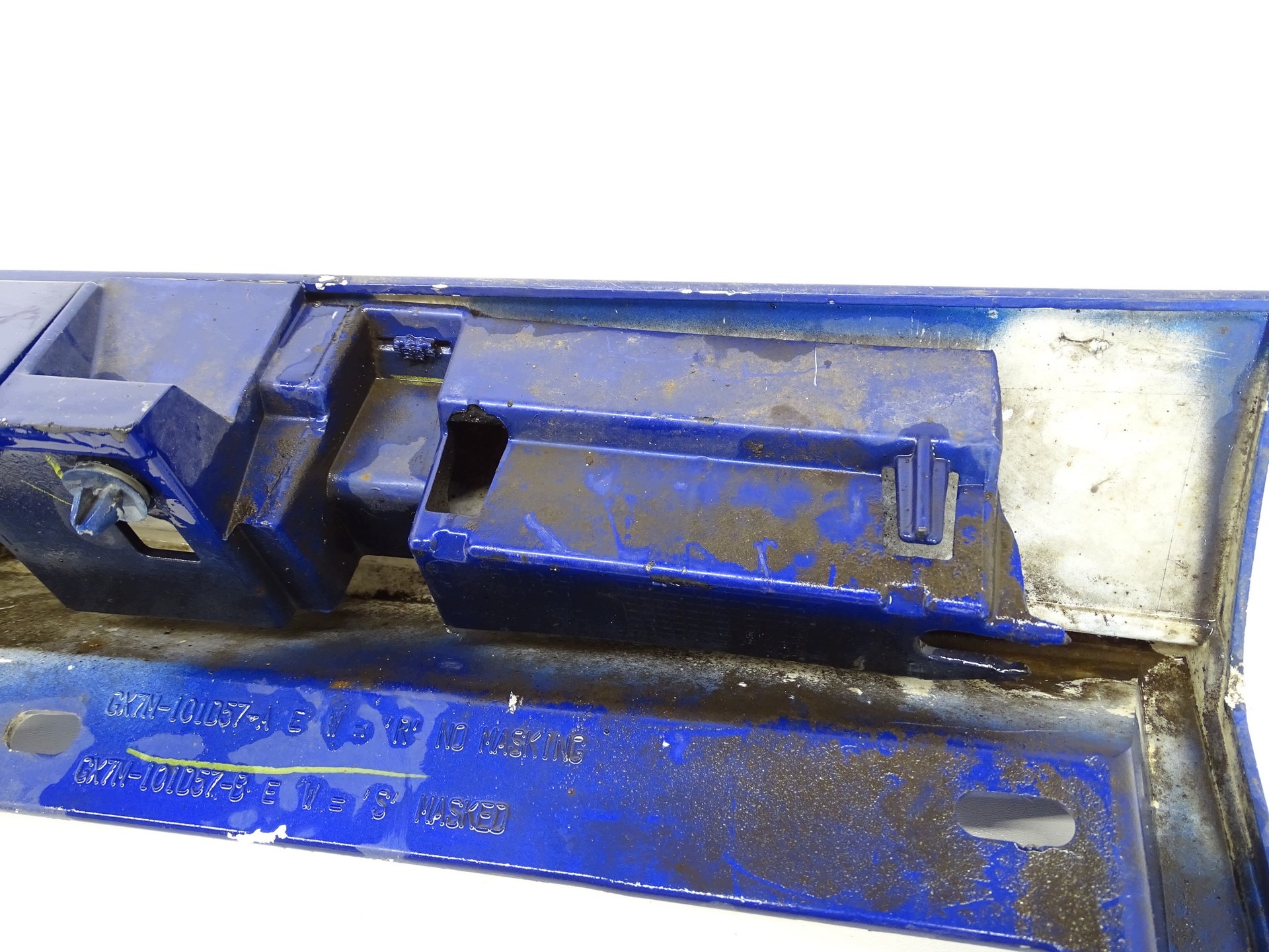 moulding threshold cap left JAGUAR XE X760 GX7M-101B57-A