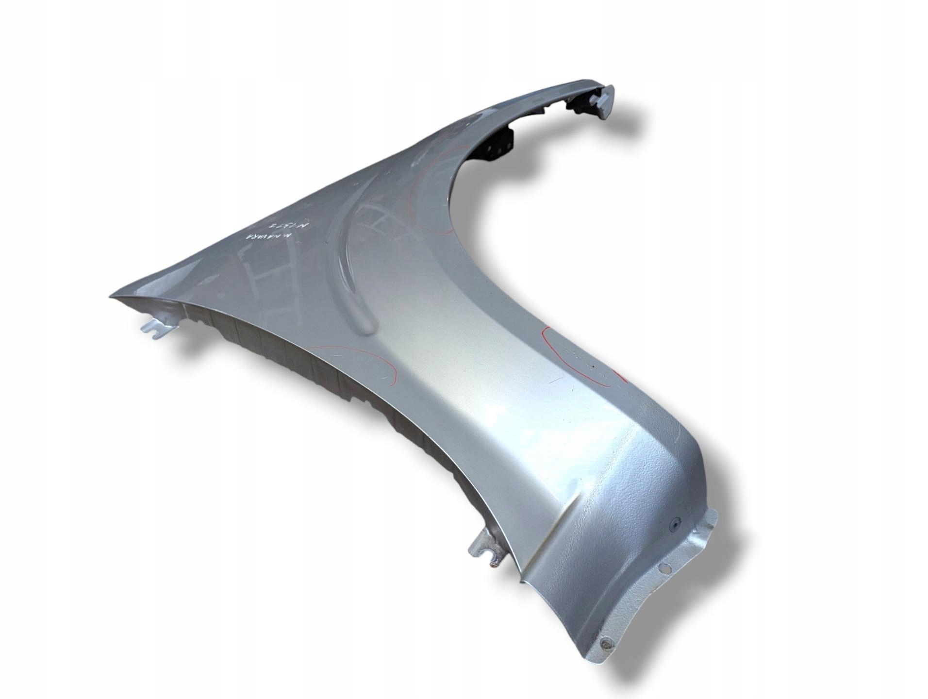 fender front right side Nissan Navara D40 facelift 2013 F3100-4X0MA