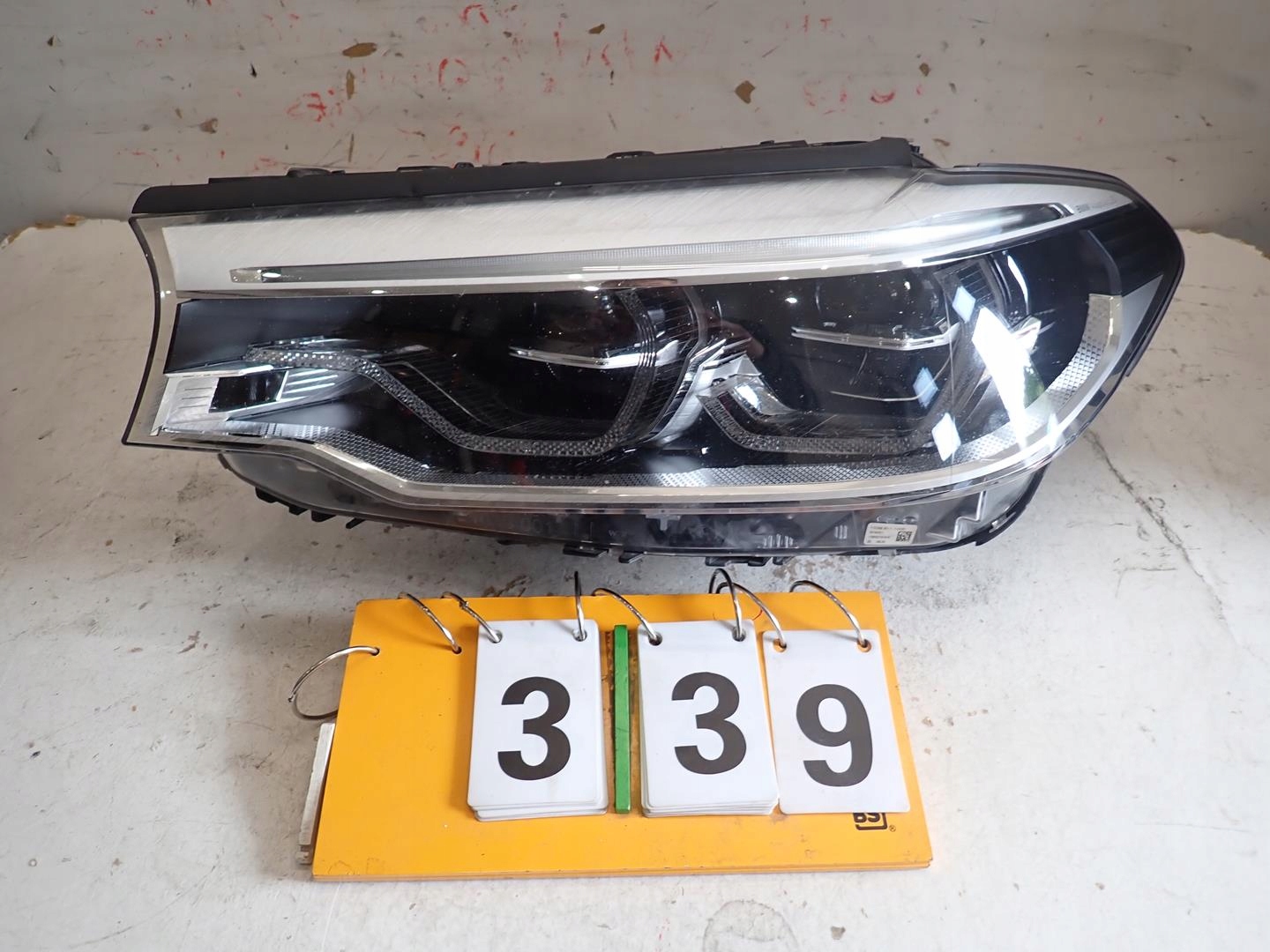light front front left BMW 5 G30 G31 2018- FULL LED 8499121