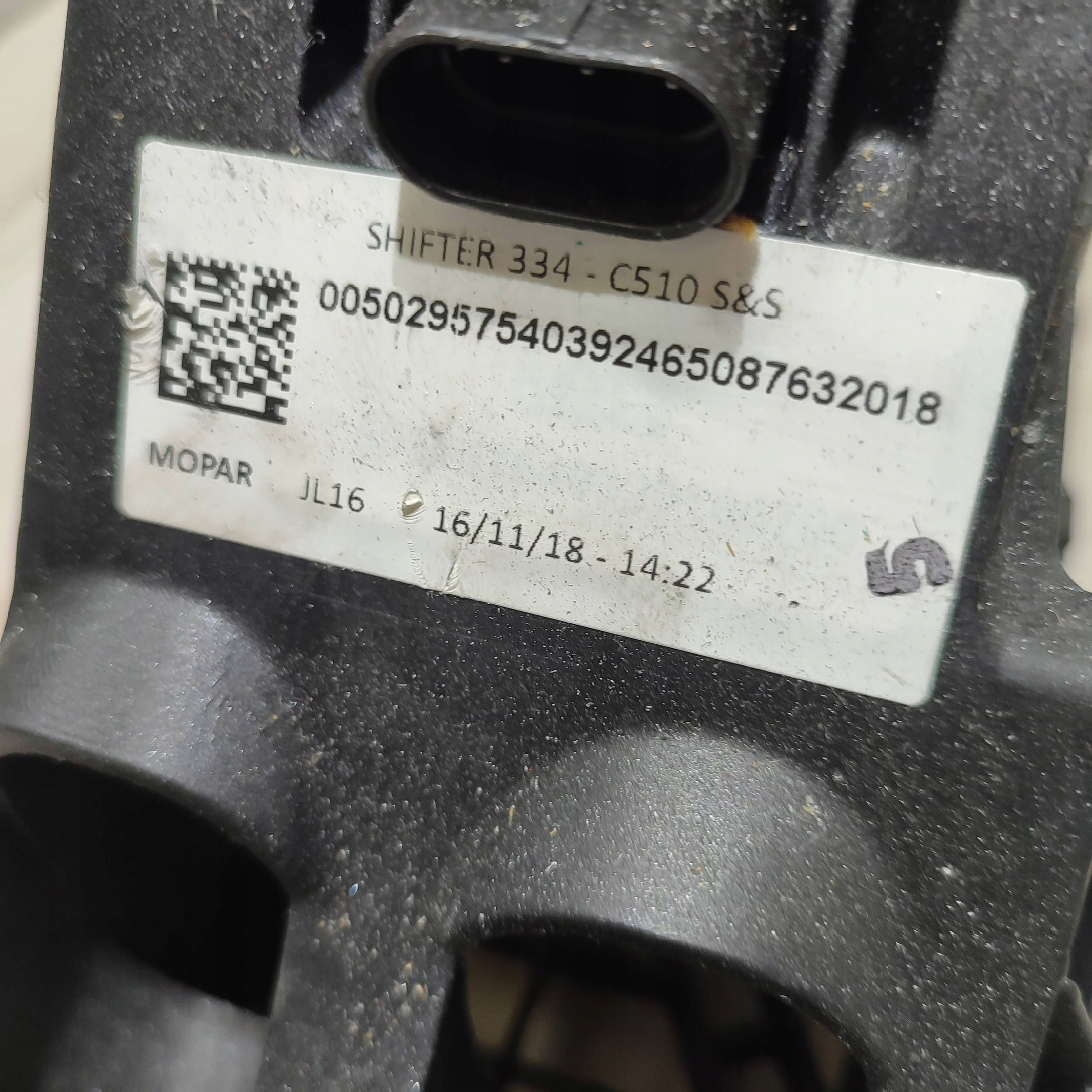 páčka změny převodů Fiat 500X 00502957540