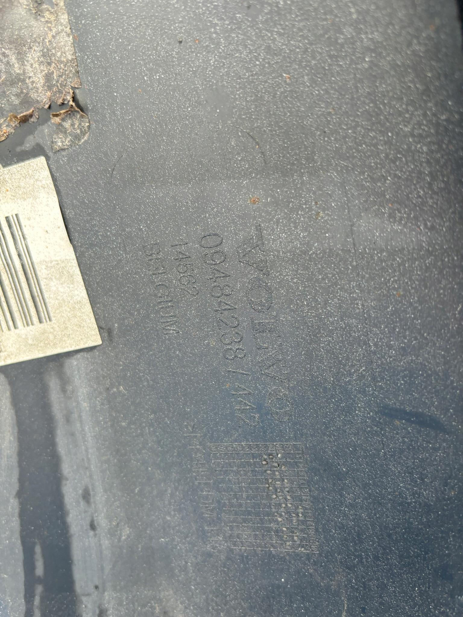 VOLVO V70 00-04 ROK bumper front original 094842358 NB32