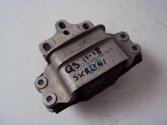 8J0 199 - Подушка коробки AUDI Q3 2011-2018