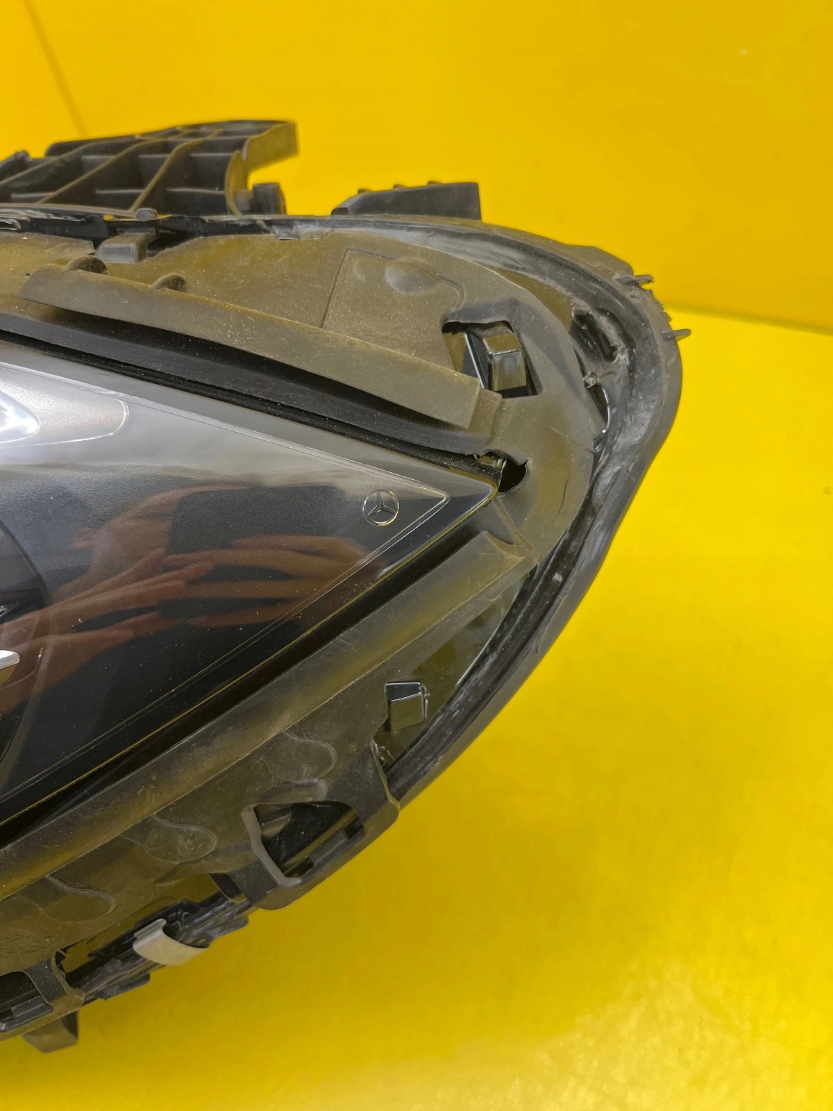 light left Mercedes C-Klasa W206 21- Full Led A2069066104