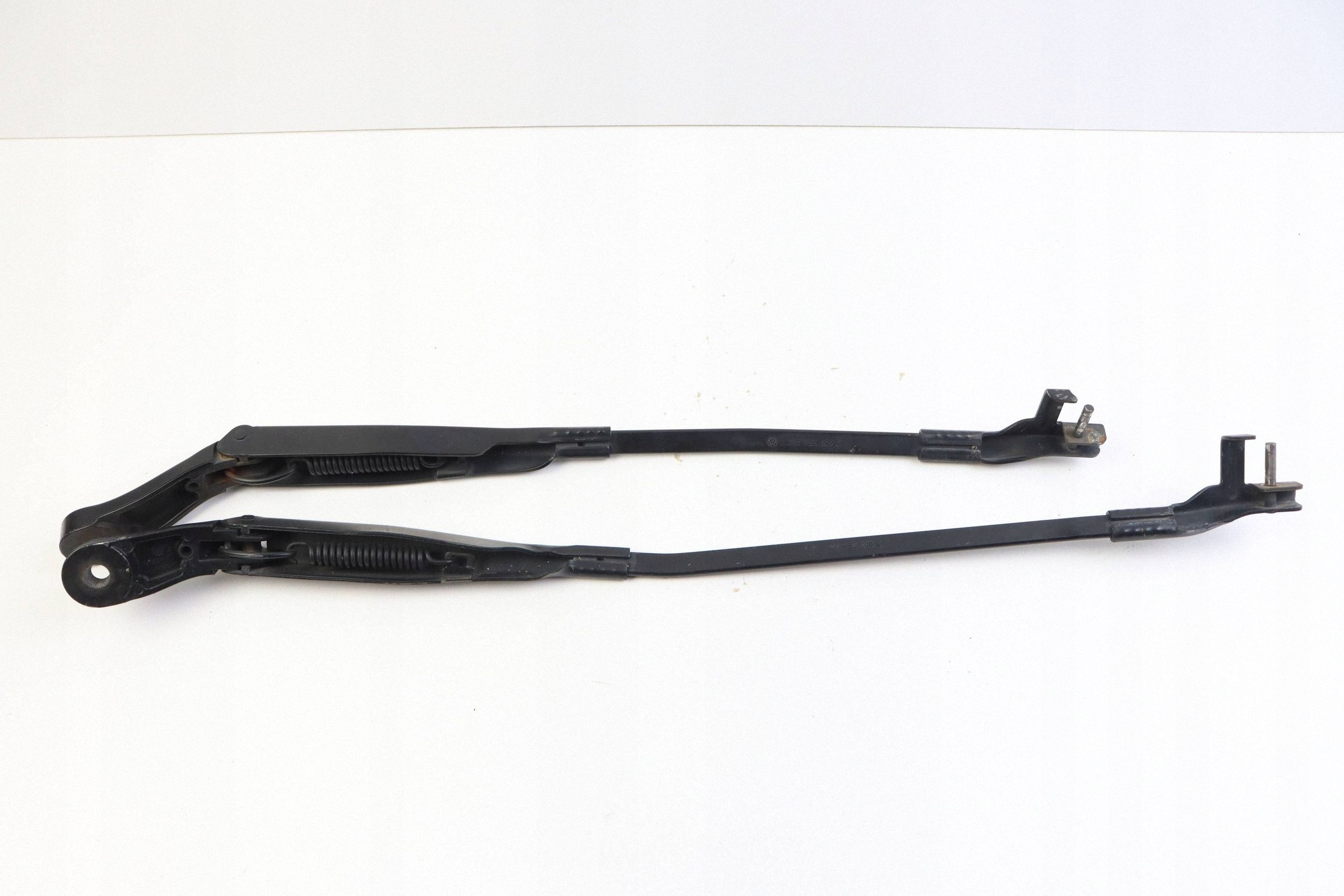 VW PASSAT B5 FL wiper arms left right AERO 3B1955409C 3B1955410C