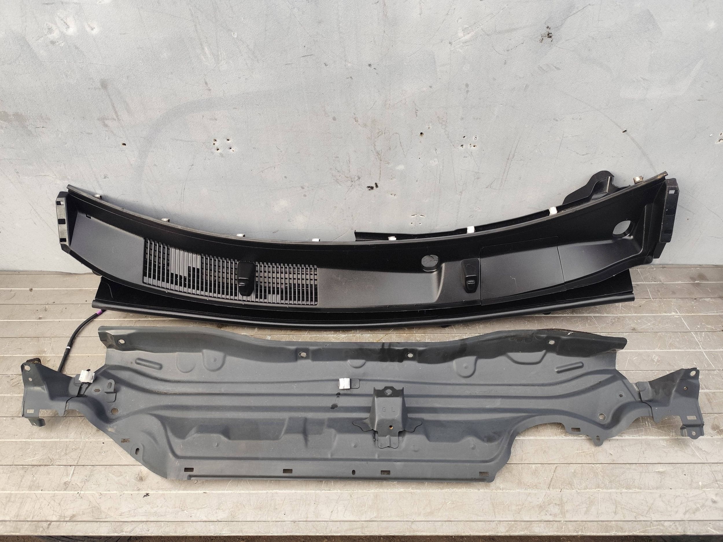 TOYOTA YARIS CROSS torpedo complete 557080D520
