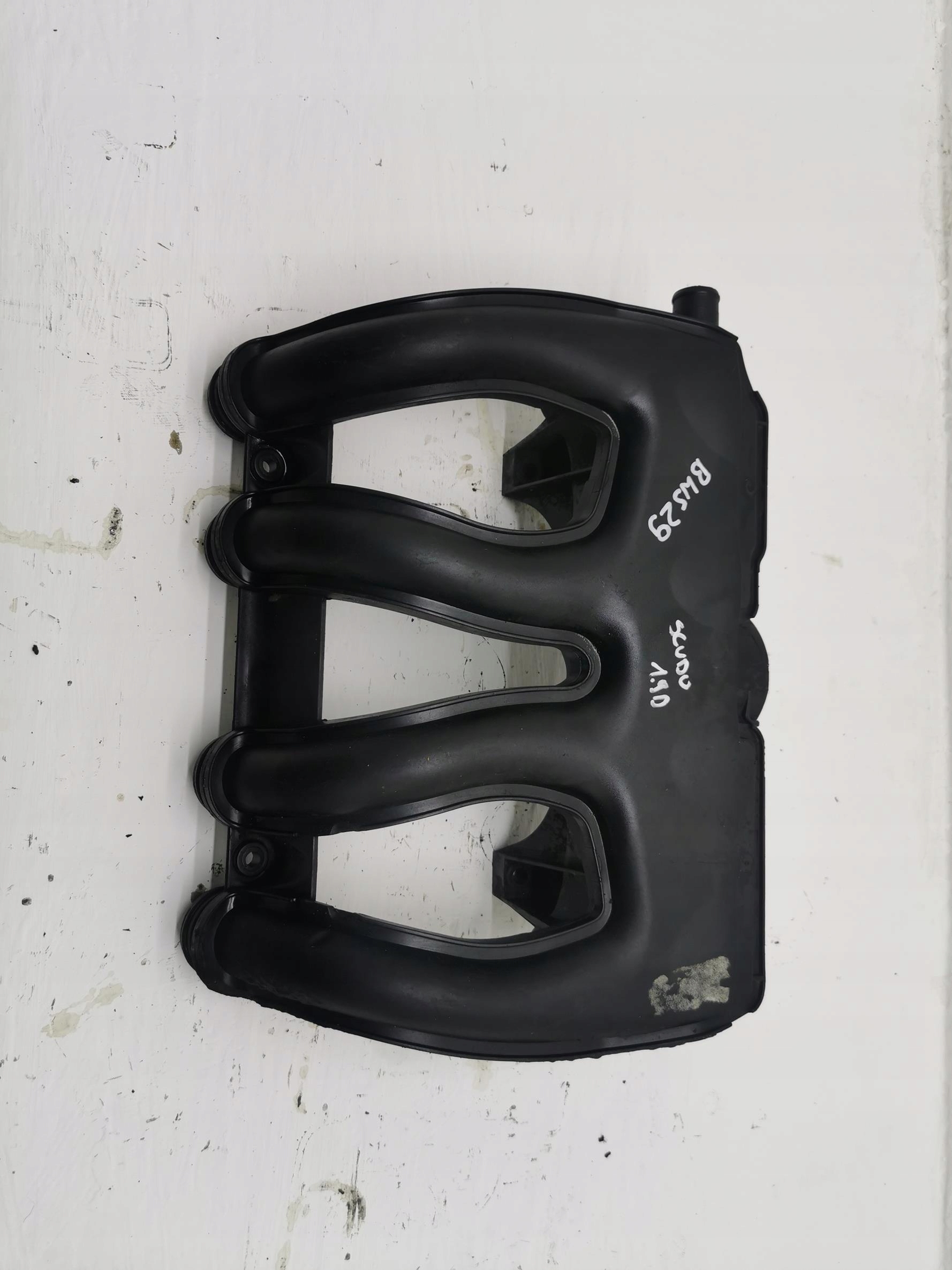 intake manifold CITROEN BERLINGO and 1.9D 9632251780