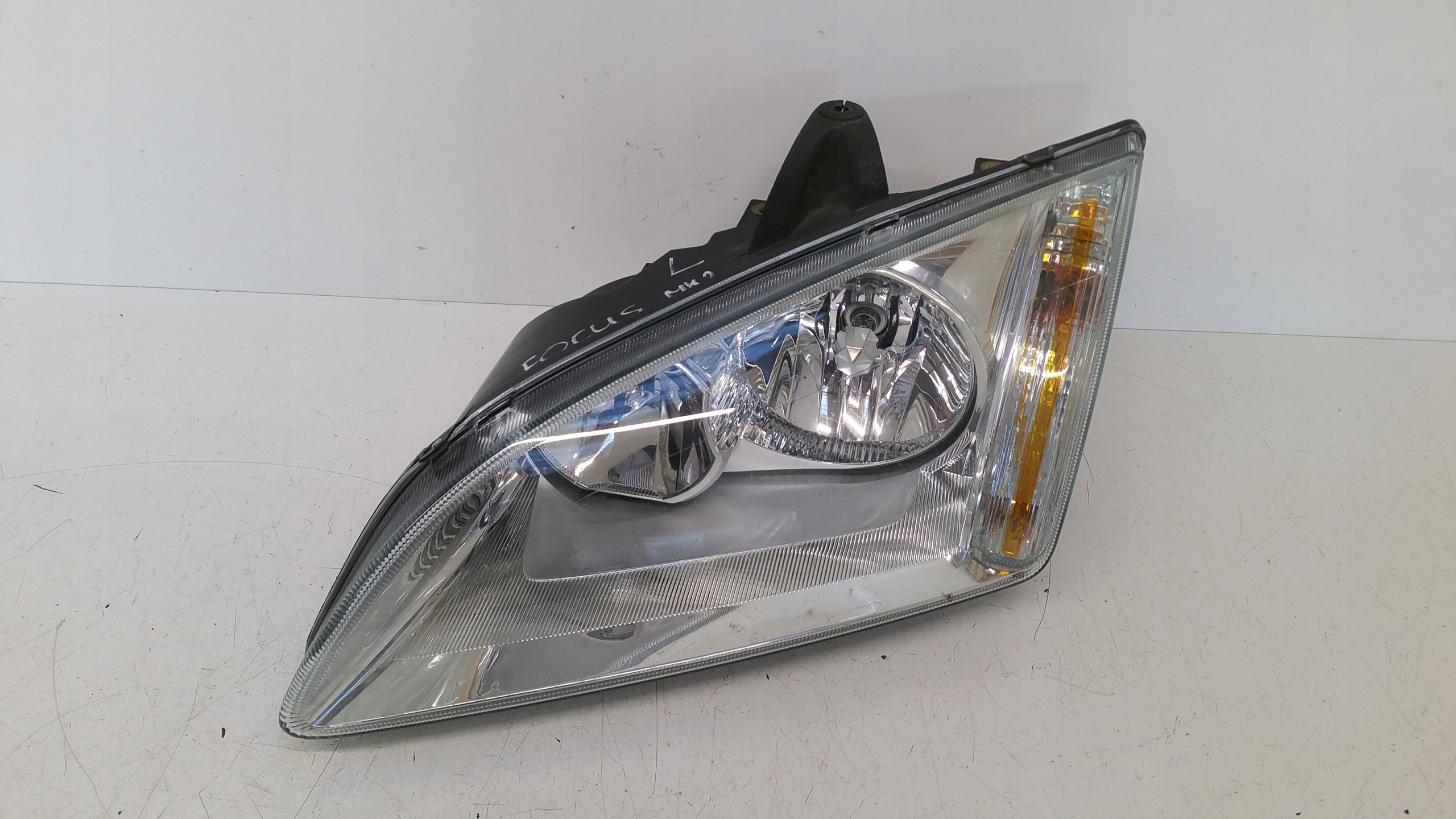 light left front 4M5113K060BA Ford Focus MK2