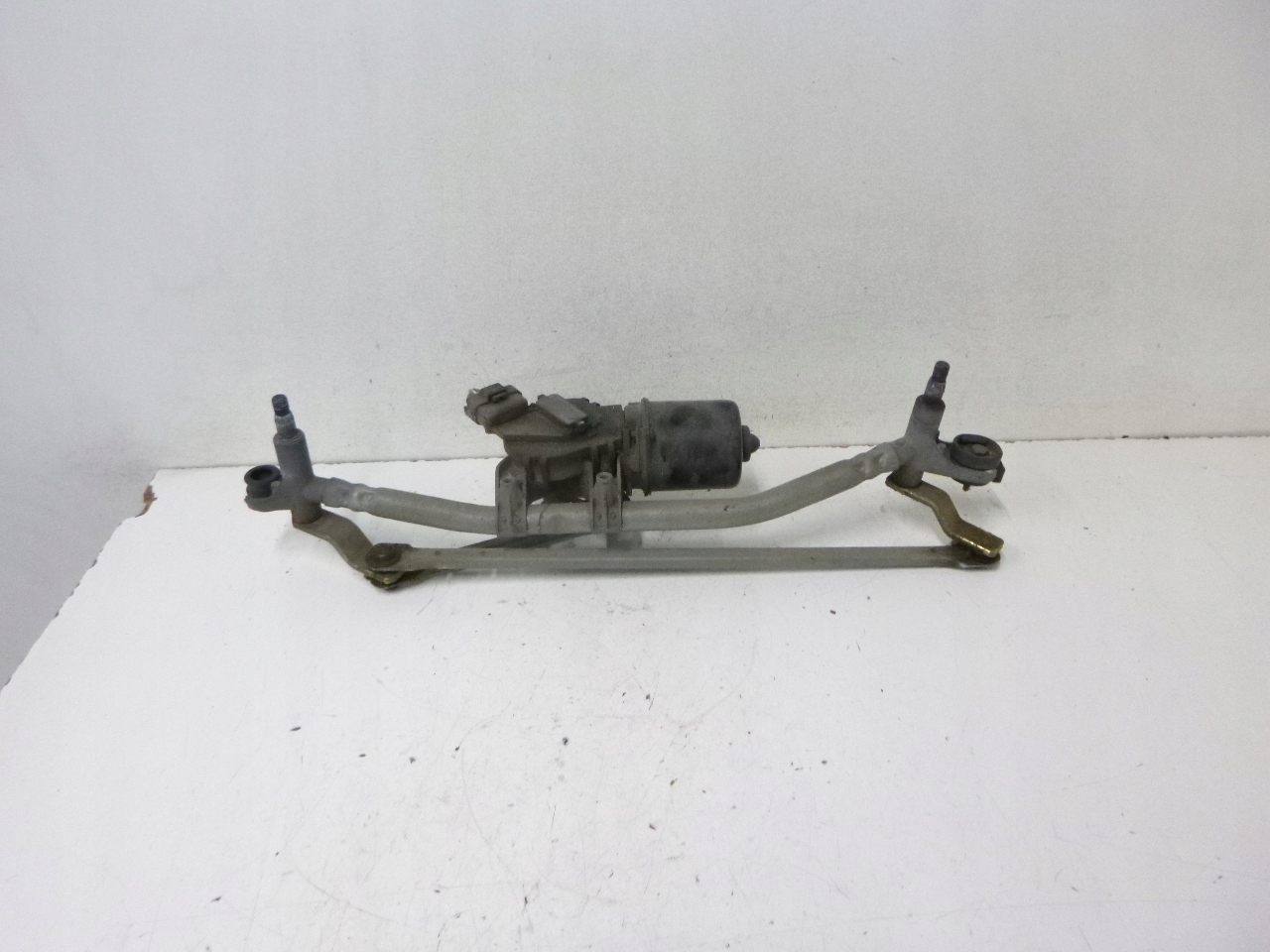 wiper mechanism front Citroen C3 2004r.