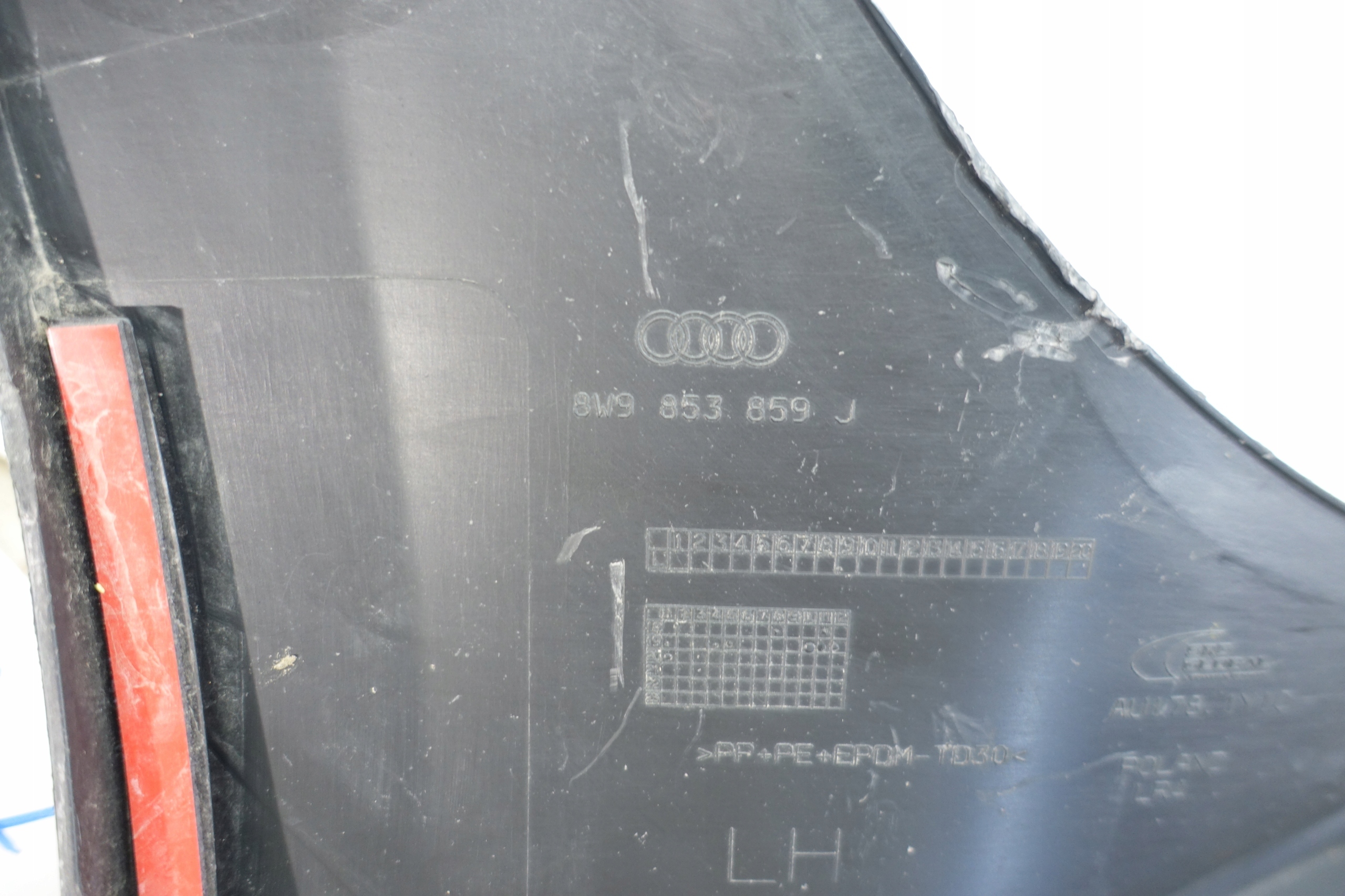 moulding threshold left AUDI A4 B9 LIFT KOMBI ALLROAD