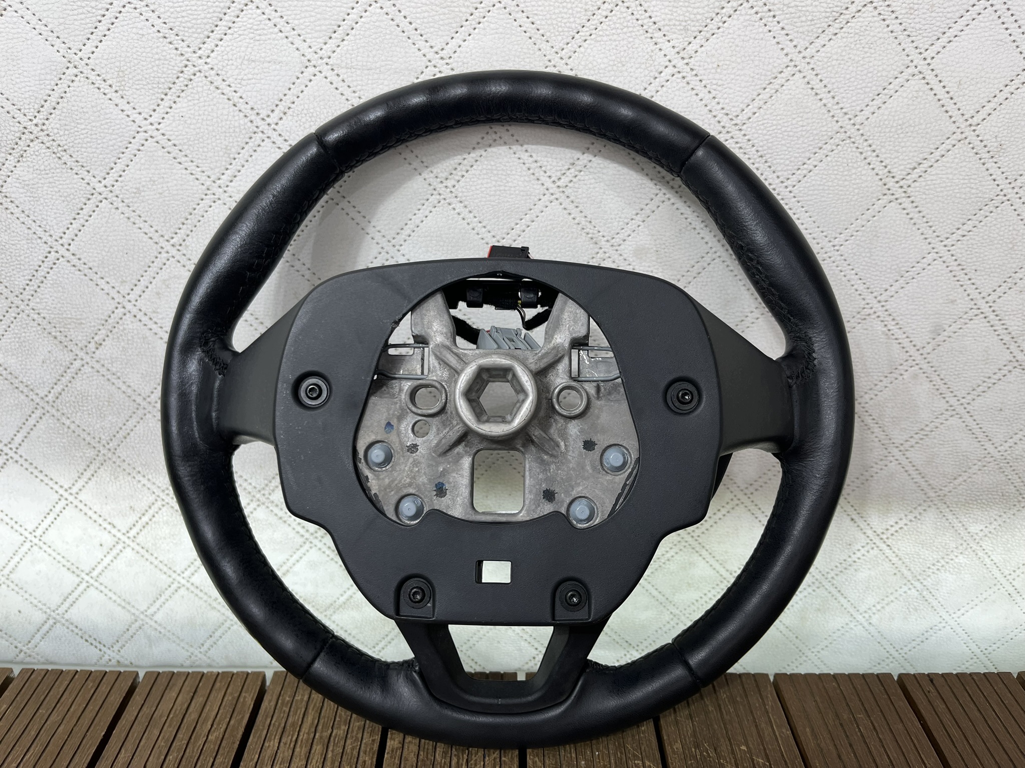 FORD MONDEO MK5 14-18 steering wheel, leather MULTIFUNKCYJNA nice leather