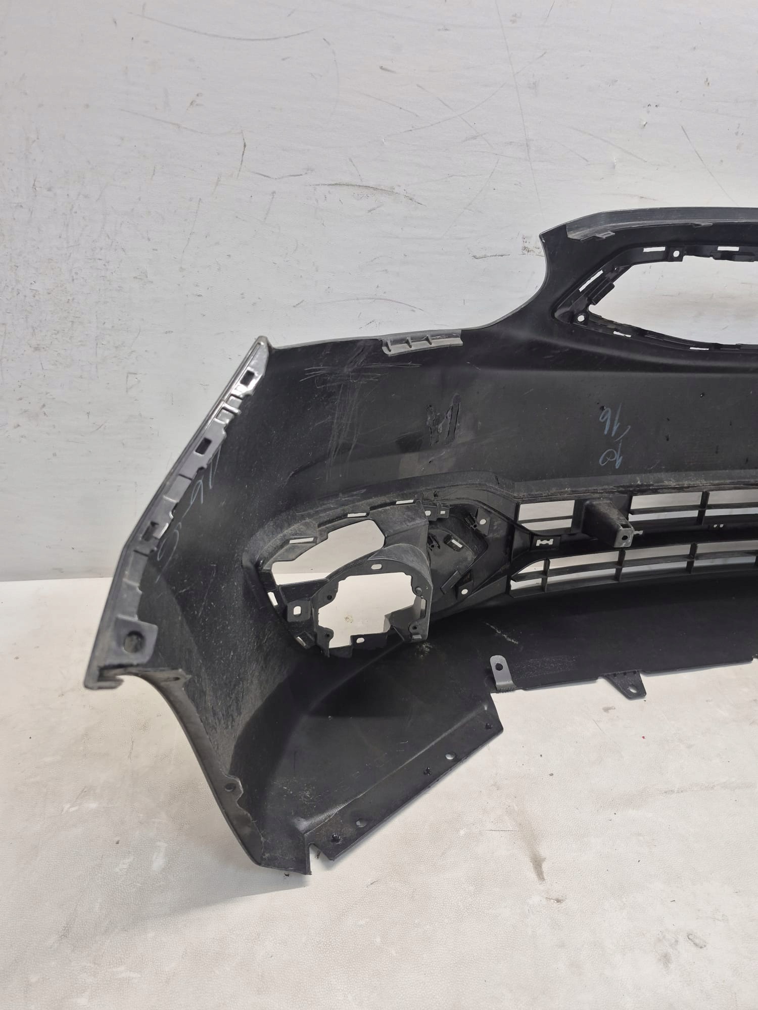 MITSUBISHI SPACE STAR II 2 LIFT 16-19 bumper front front
