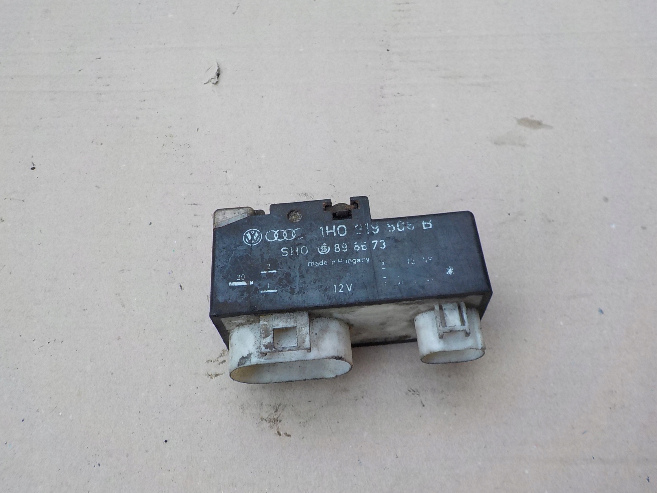 modul wentylatorow vw golf III 1H0919506B