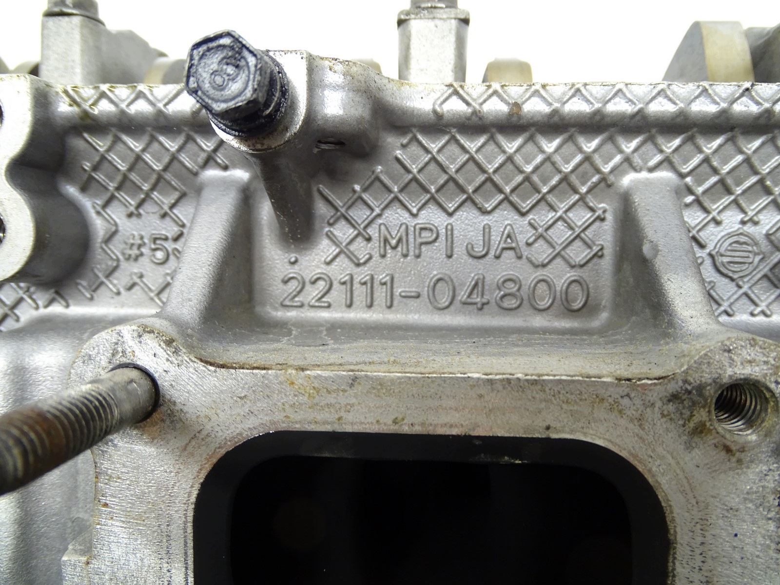 complete head. HYUNDAI I10 I20 I30 1.0 22111-04800 G3LA