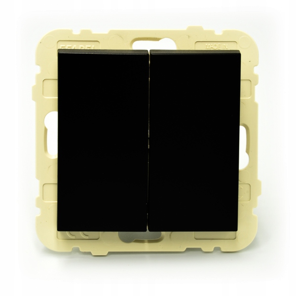 

Efapel LOGUS90 Łącznik Krzyżowy Czarny 90204 Kxpm