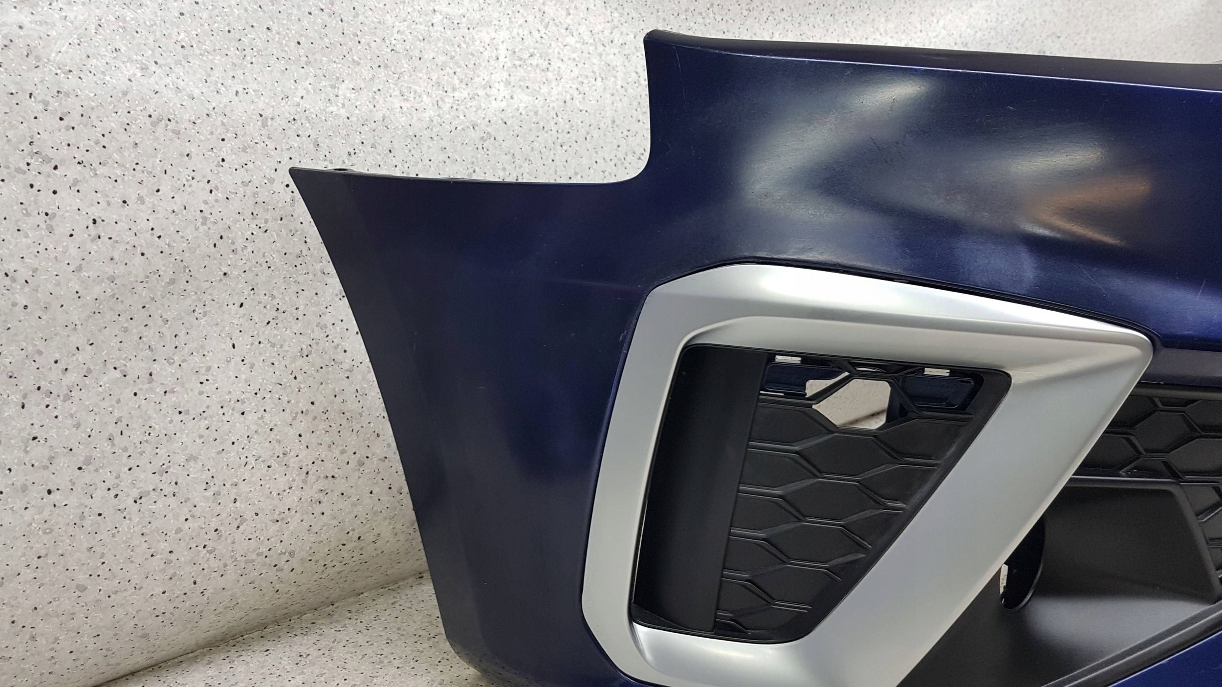 AUDI A4 B9 8W0 S-LINE LIFT 2020 - bumper front 8W0807437AQ