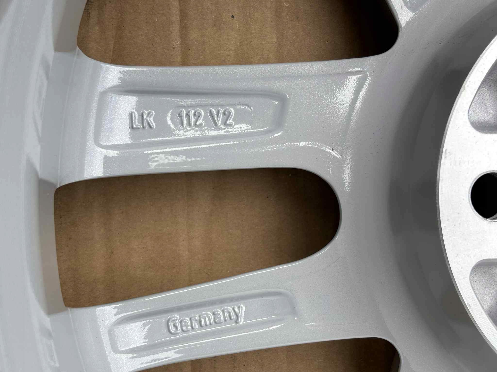 disk hliníkový RIAL 7.0" x 17" 5X112 ET40 AST707