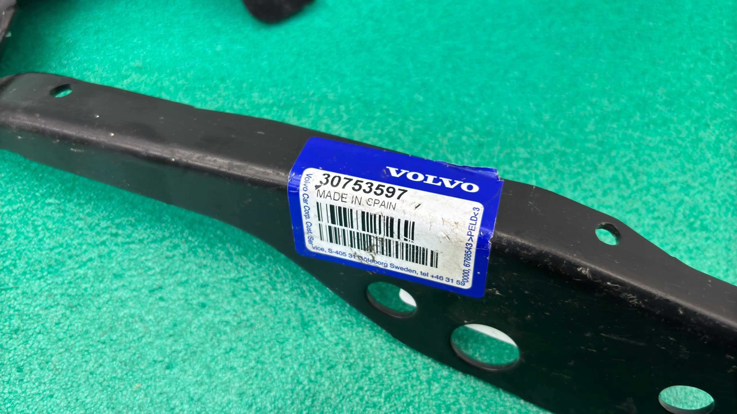 VOLVO V50 S40 C30 left hinge bonnets 07R+ 30753597 KA12/504MM
