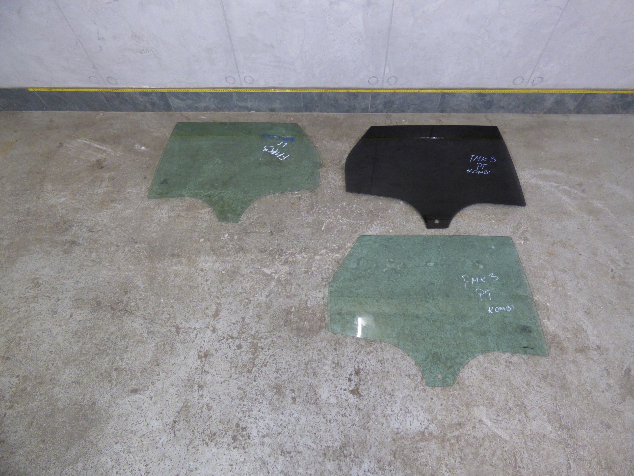 window door right rear part FORD FOCUS MK3 KOMBI