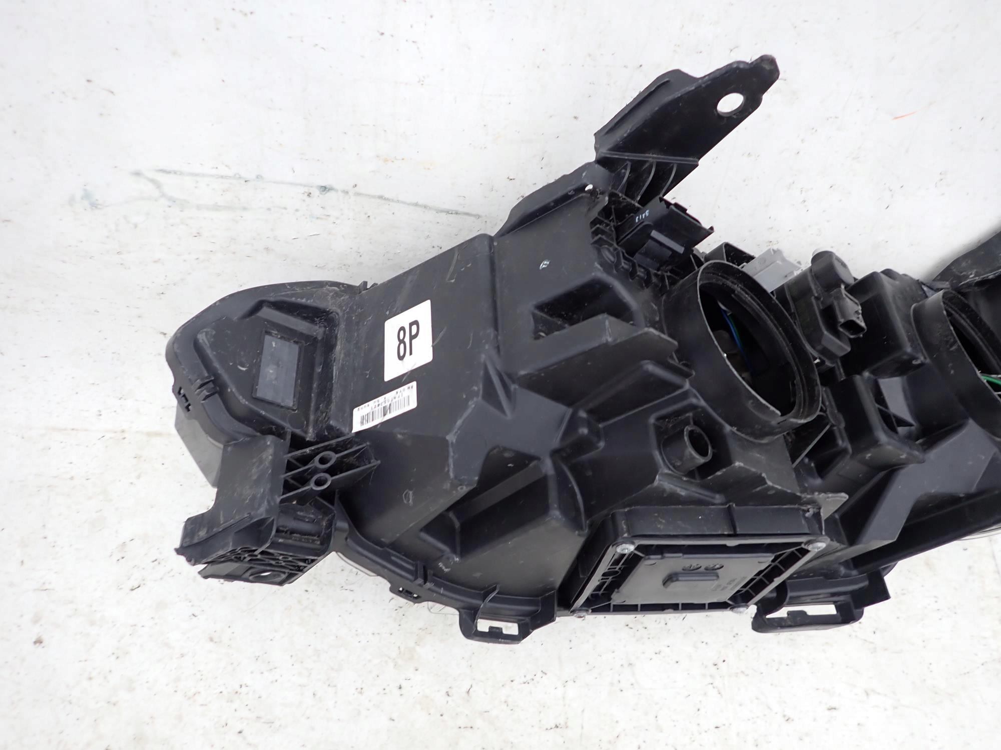 RENAULT TALISMAN 15-22 light front front right