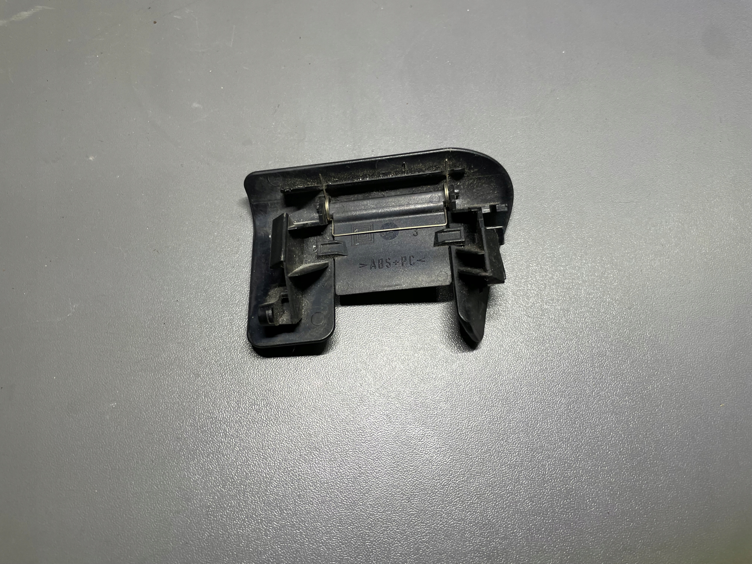 cover spoiler ISOFIX right BMW 3 e46 compact original 7027882