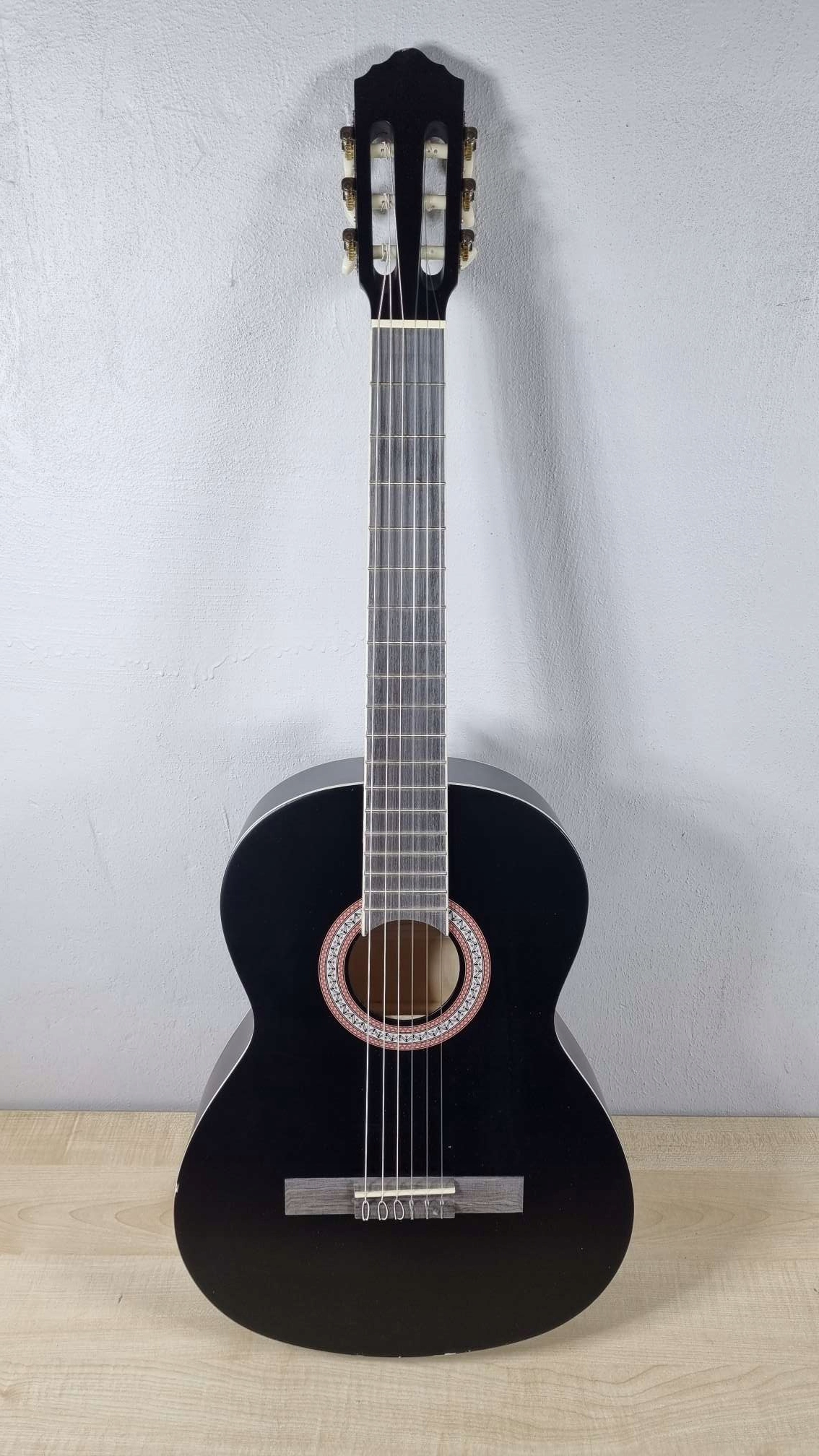 Navarrez gitara akustyczna 4/4 NV12PK Marka bez marki