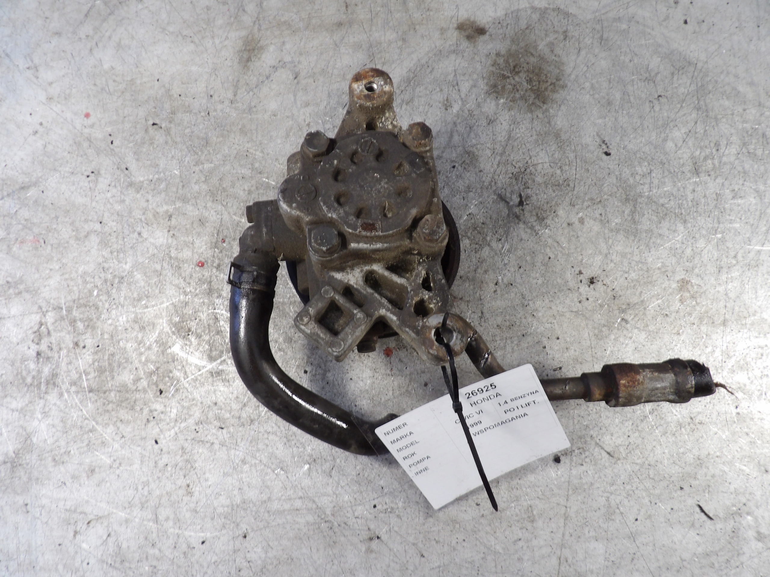 Honda Civic VI servo pump 1,4B