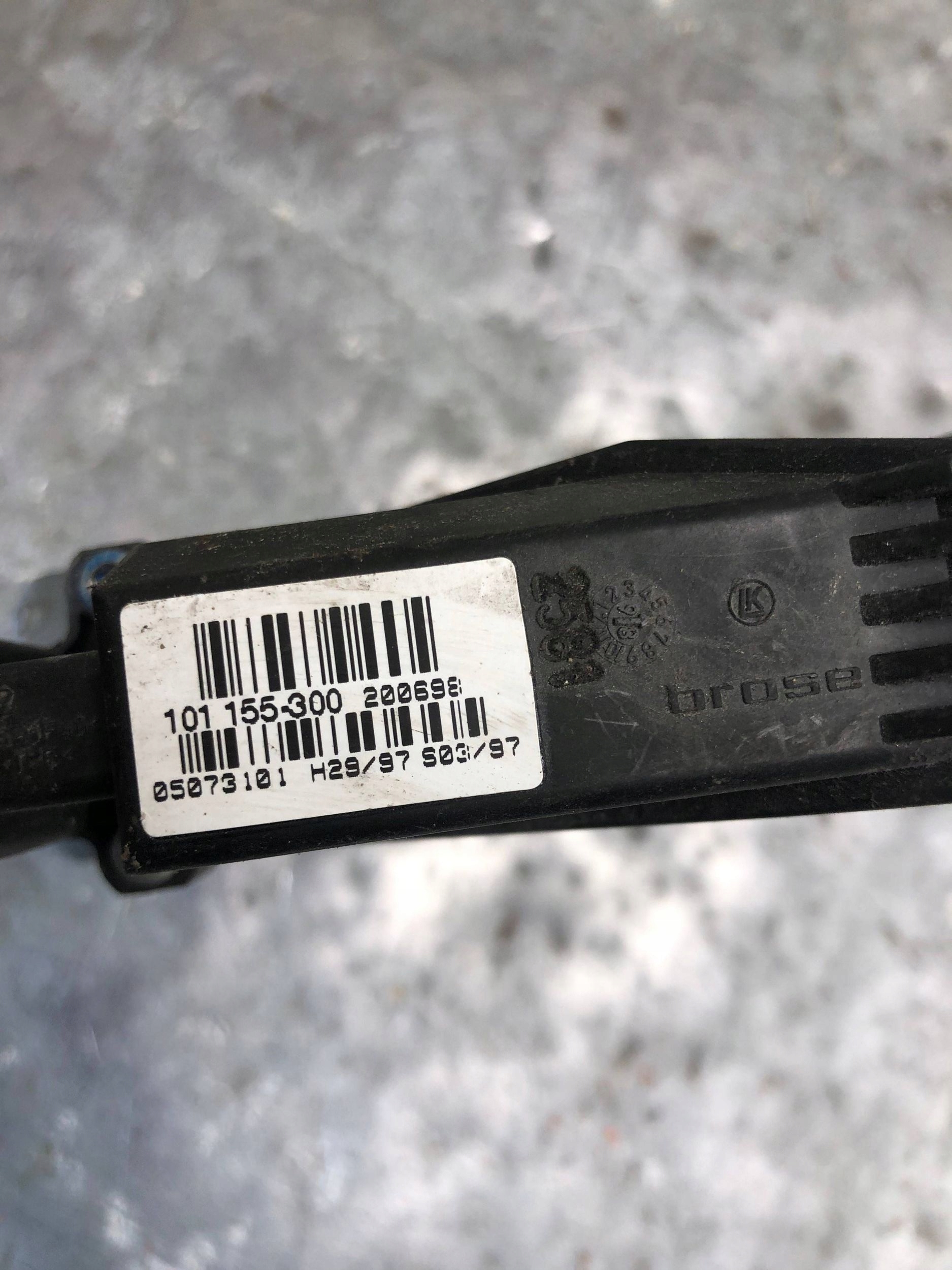 mini motor windows left front MERCEDES W168 101155-300