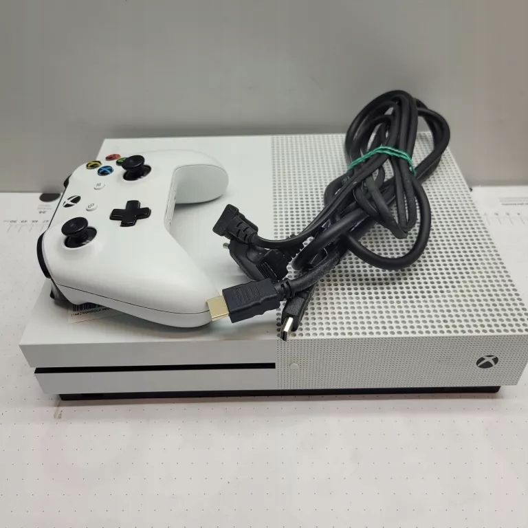 Konsola Xbox One S 500 GB biały + Pad + FC 25