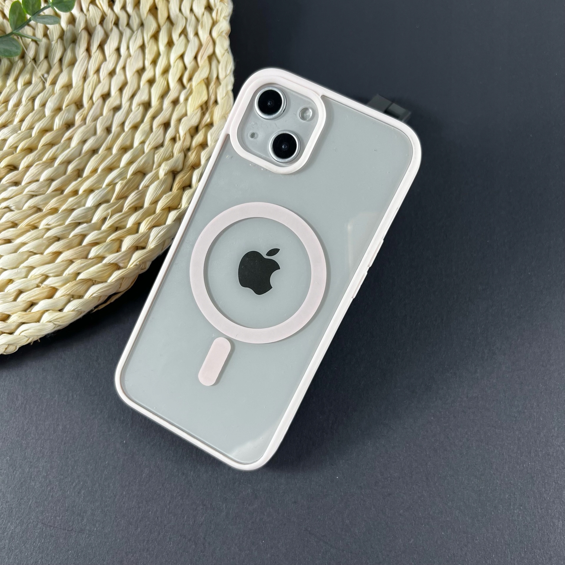 ETUI CASE OBUDOWA DO IPHONE 11 MAGSAFE RÓŻOWY Marka Bowi