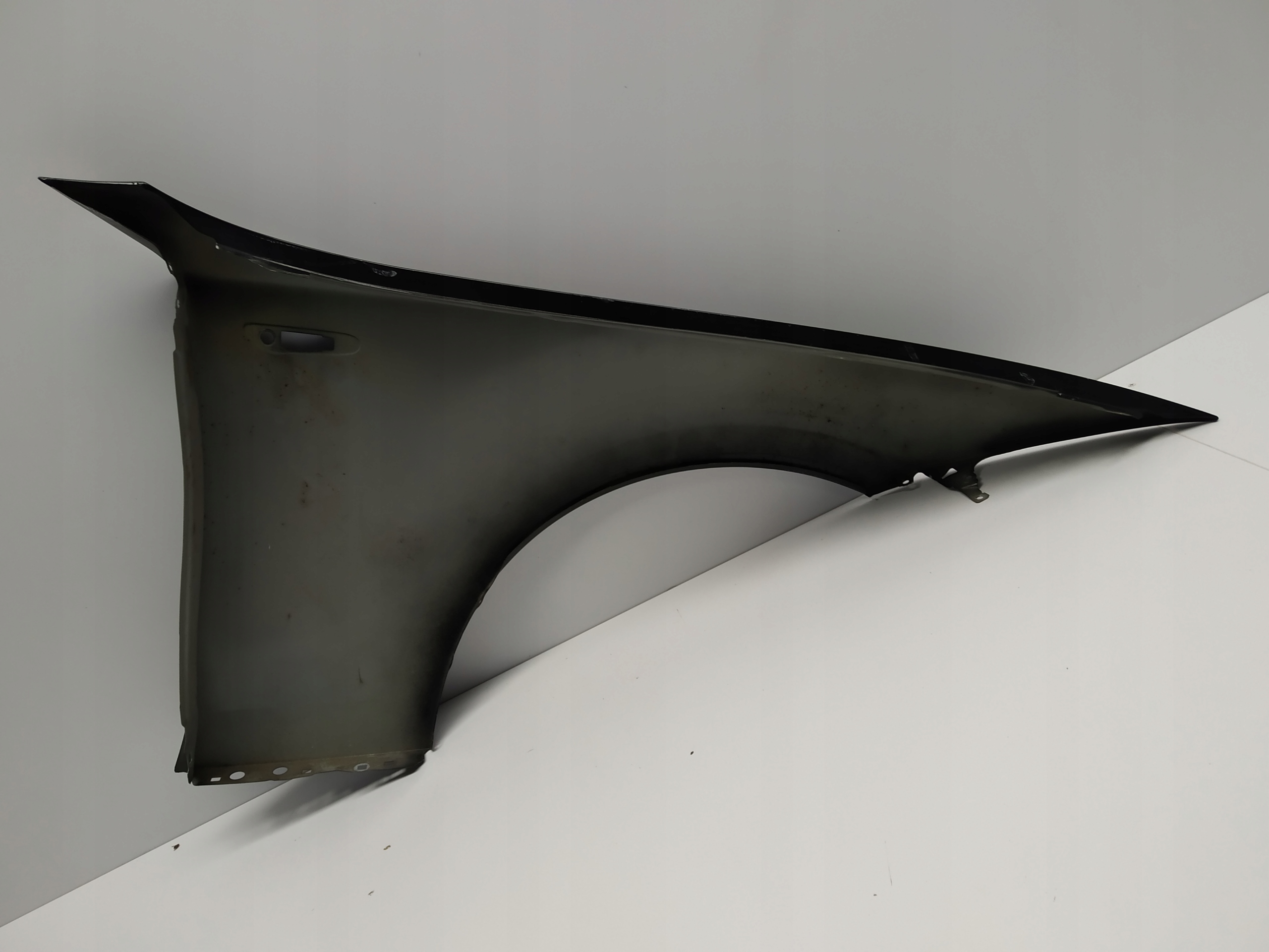 E87 Bmw E81 fender front left front original