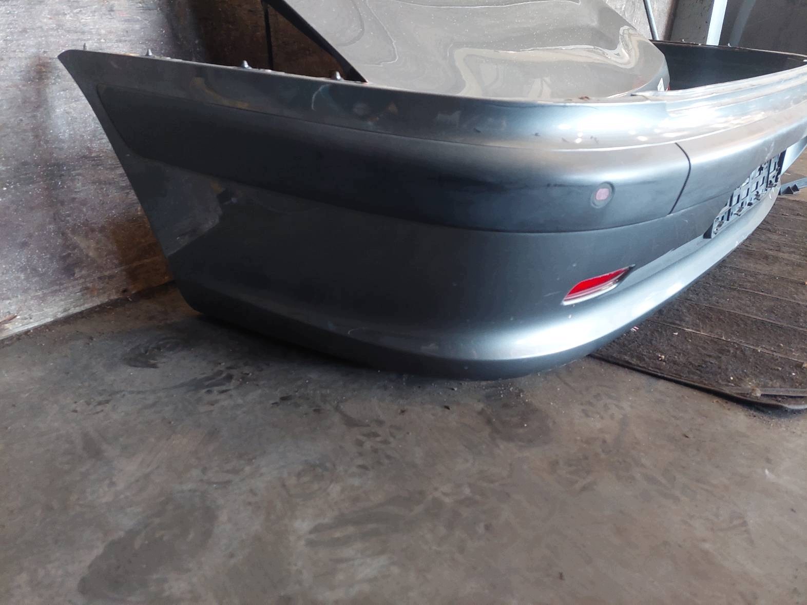 complete rear part trunk door bumper light PEUGEOT 607 and