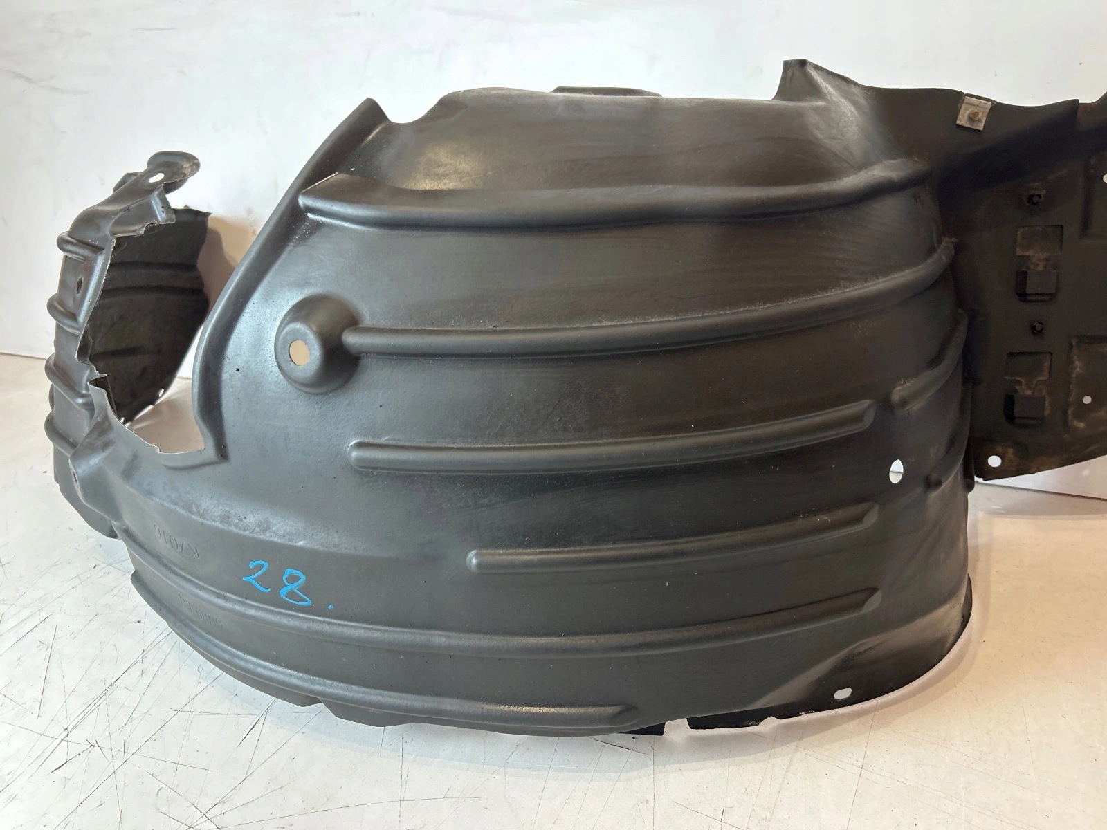 mudguard right front Mazda 6 III GJ sedan
