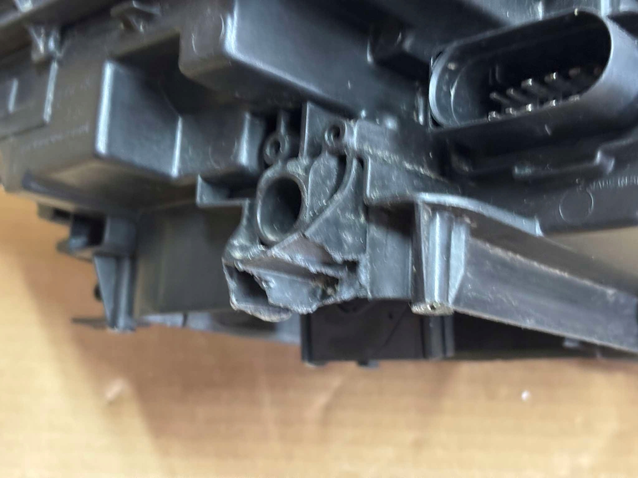 light left front VW T-ROC 2GA941035H