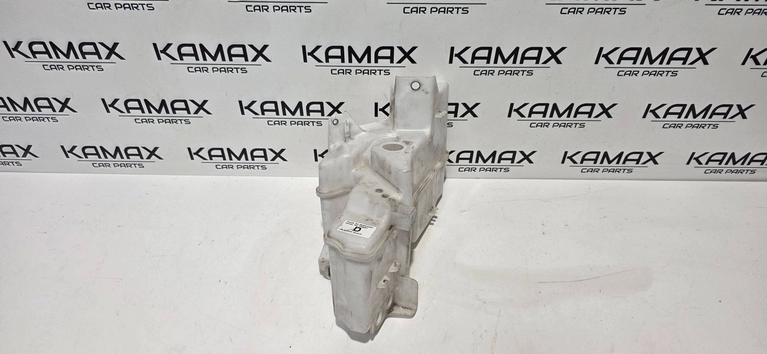 washer fluid tank TOYOTA COROLLA E21 19- original 85350-02221