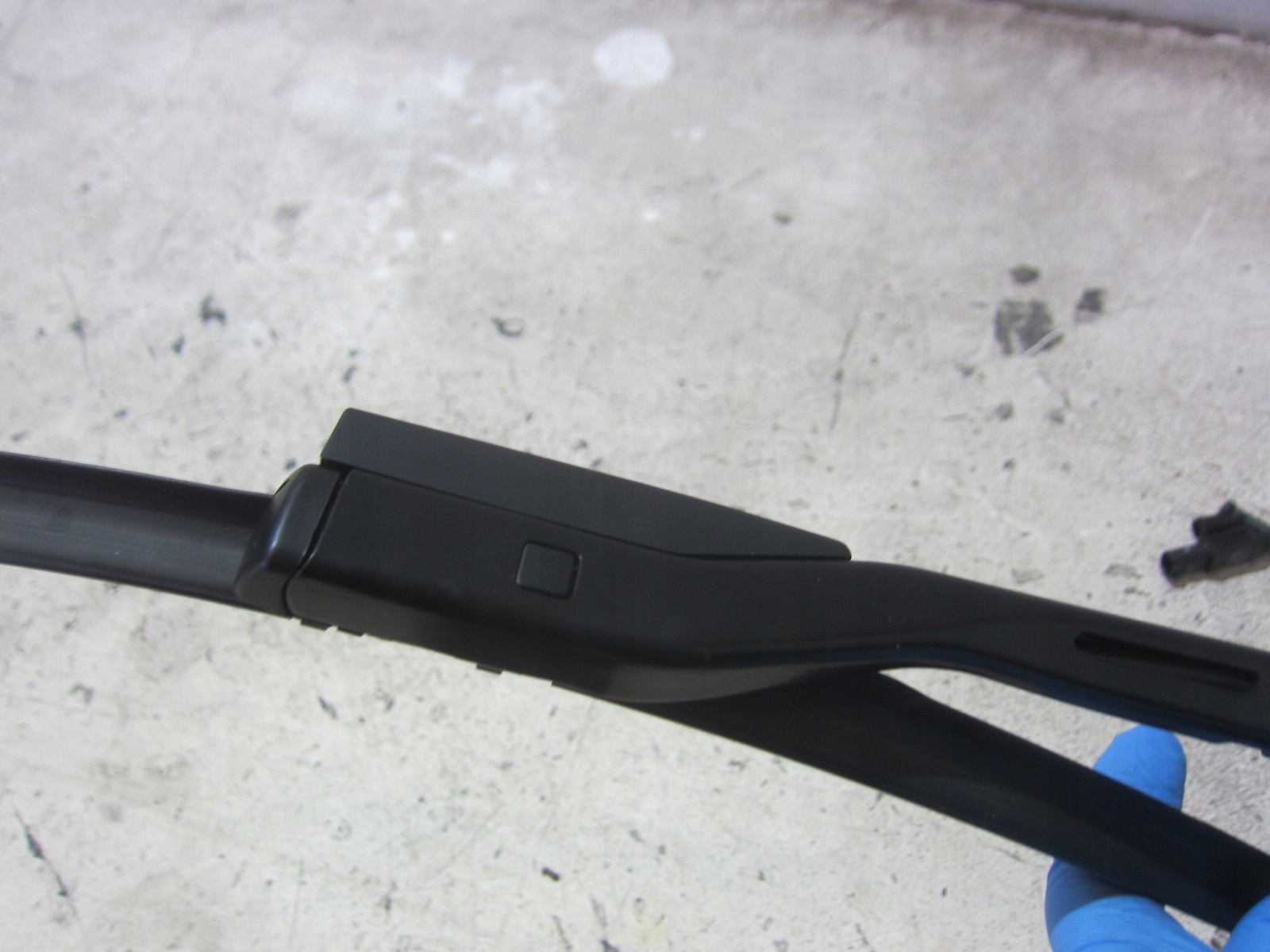 VOLVO XC90 II XC 90 wiper arm front right front 31391847 14R