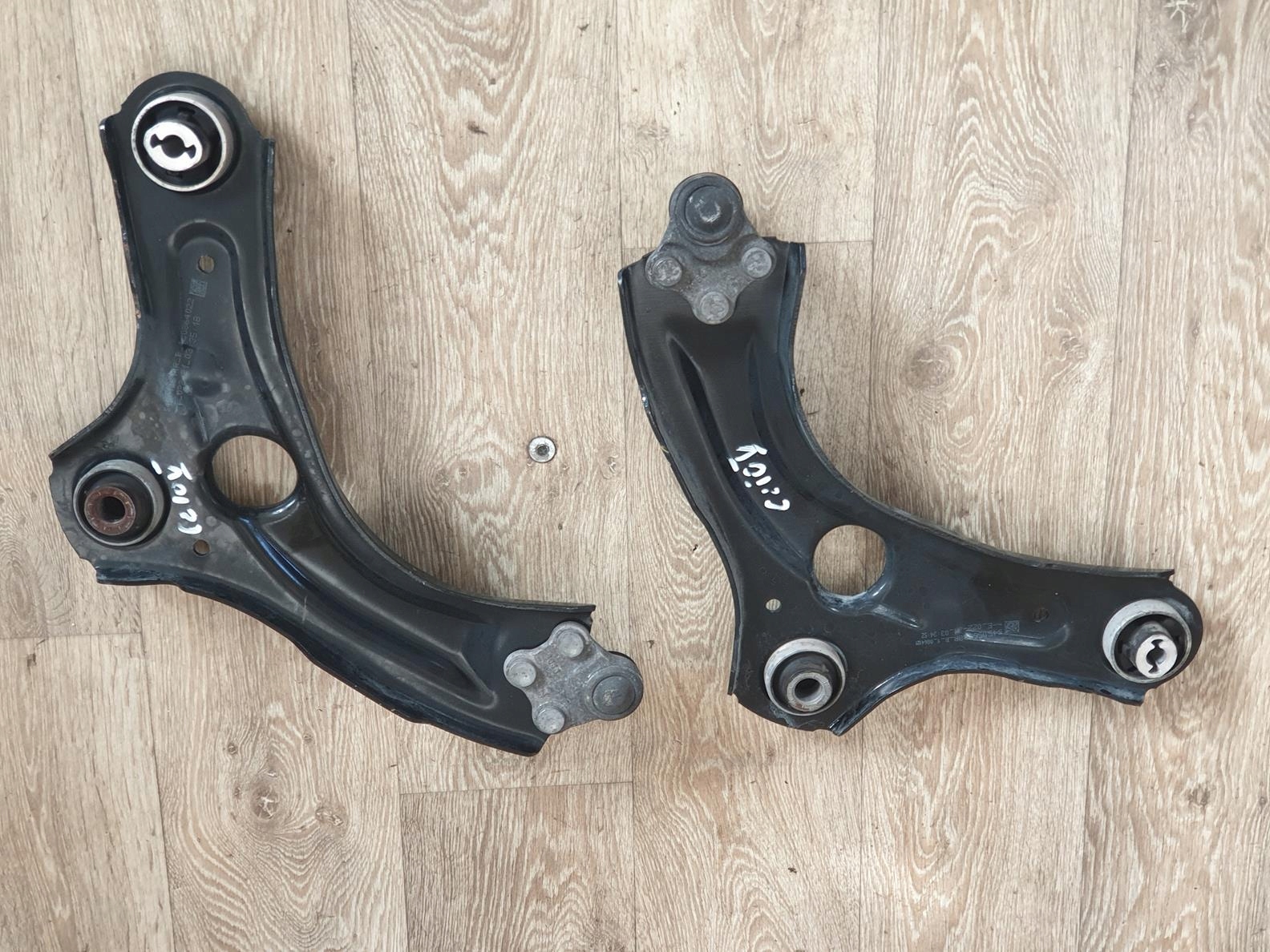 CLIO V Querlenker vorne links rechts