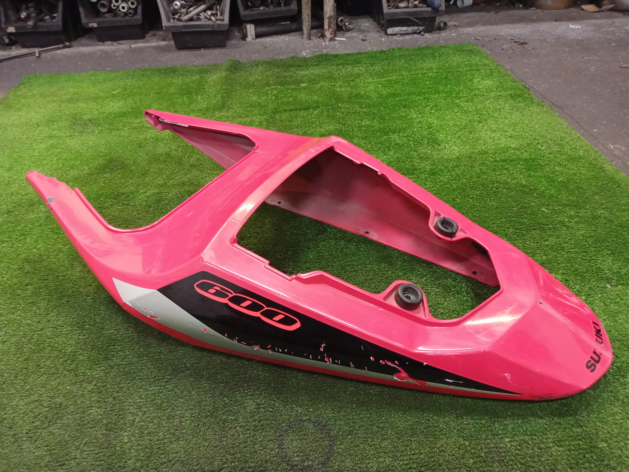 23423RWERWER34534TRRTRT - Хвост обтекатель задний ЗАДУПЕ SUZUKI GSXR 600 750 K4 K5