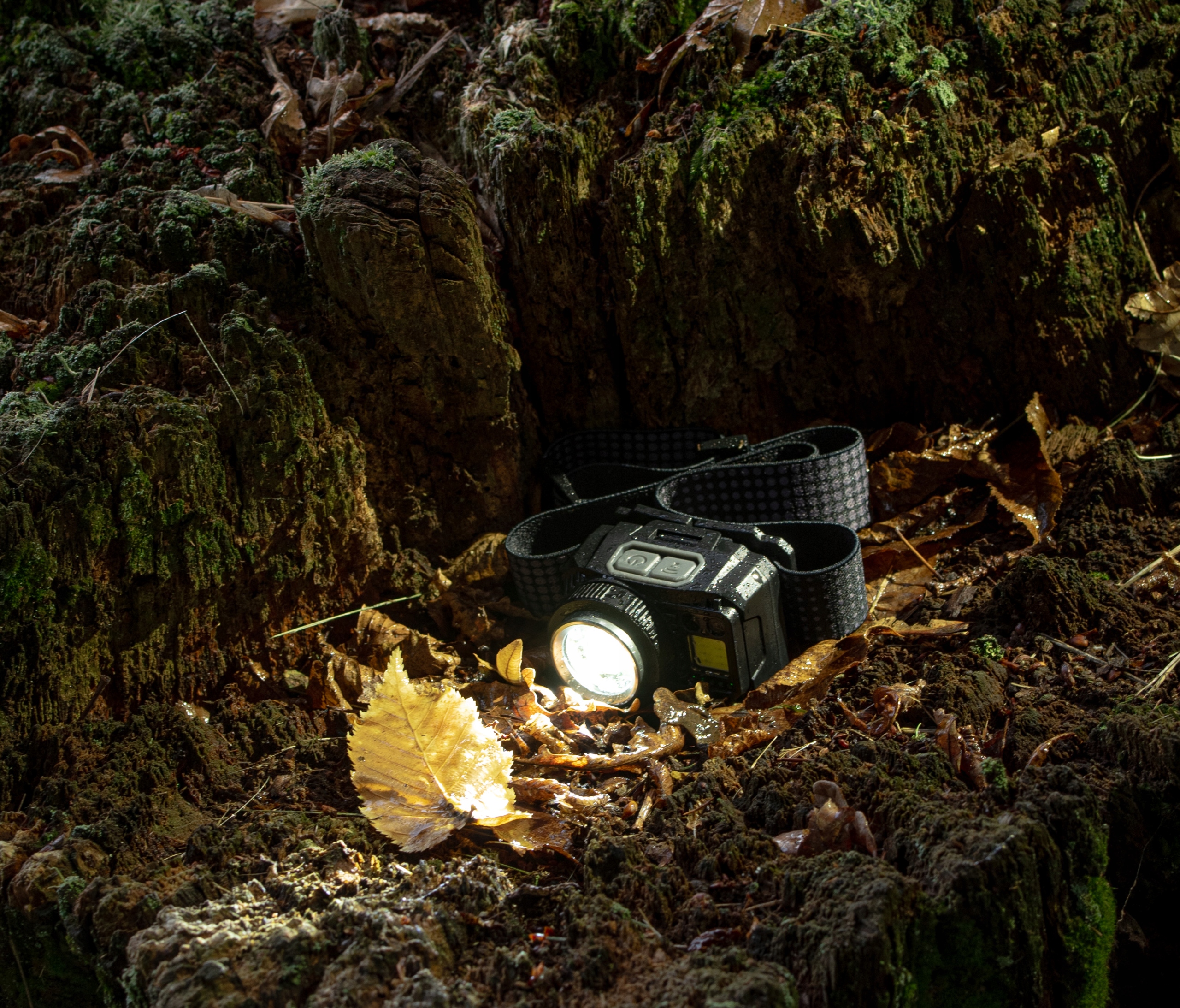 LATARKA CZOŁOWA LED CZOŁÓWKA AKUMULATOROWA MOCNA ZOOM USB C 500lm PRO VAYOX Waga 116 g