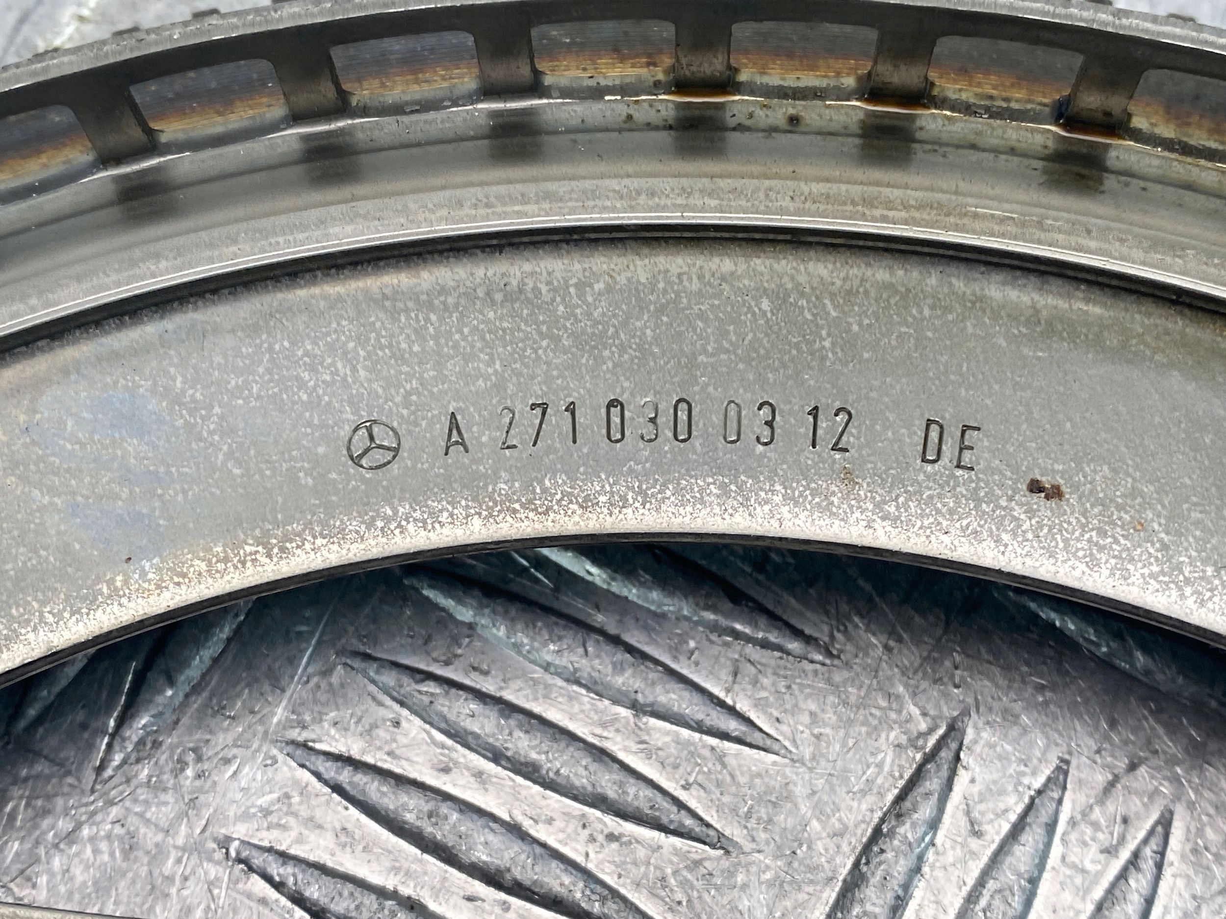 wheel flywheel Mercedes E200 CGI W212 A2710300312 M271.820
