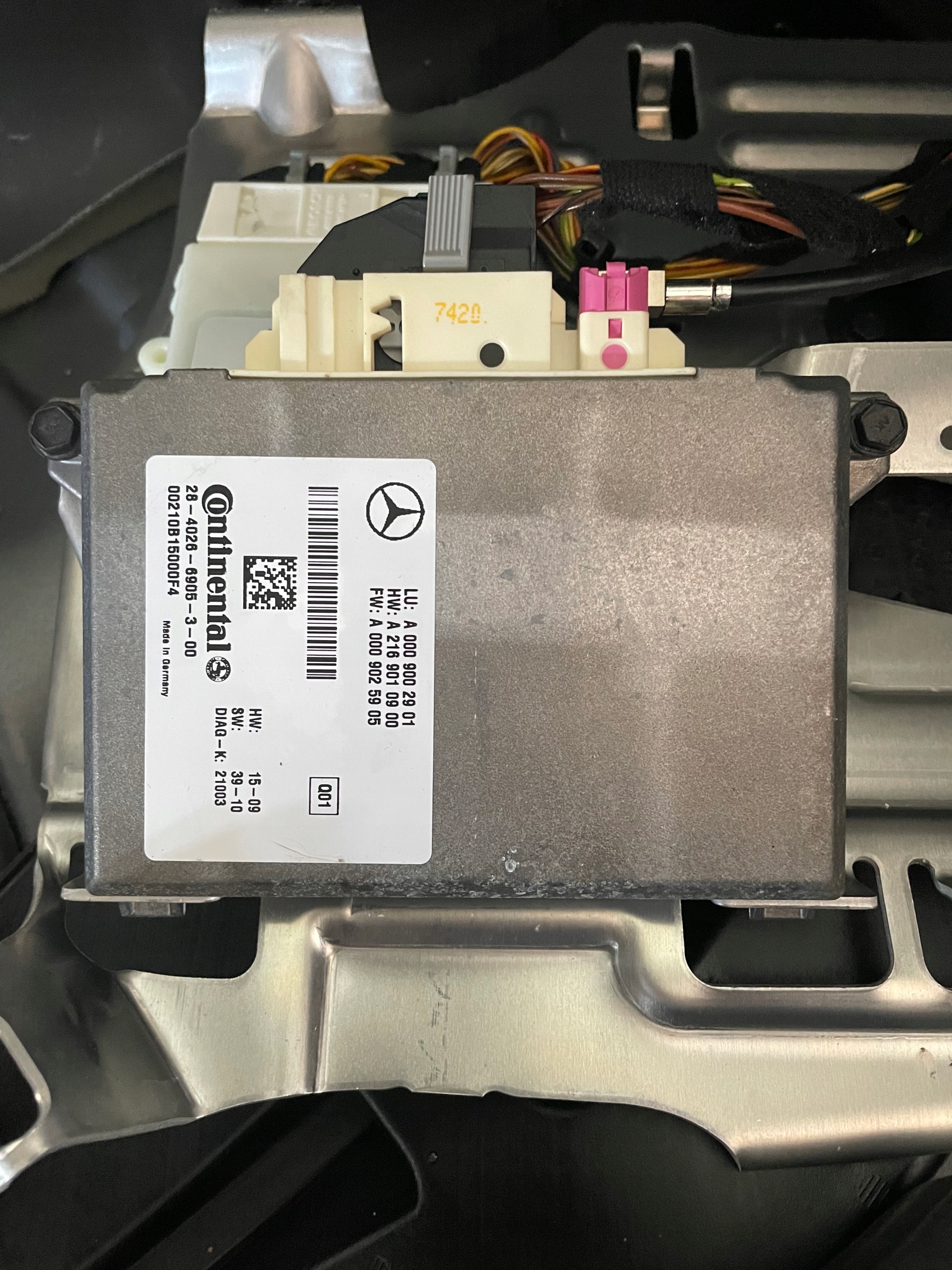 MERCEDES W212 W218 CLS модуль радара a0009002901